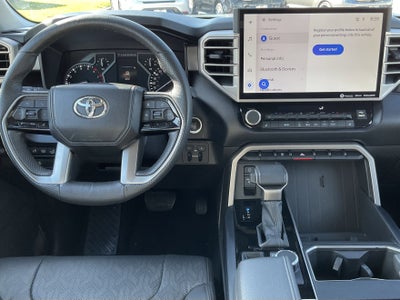 2024 Toyota TUNDRA 4X4 SR5