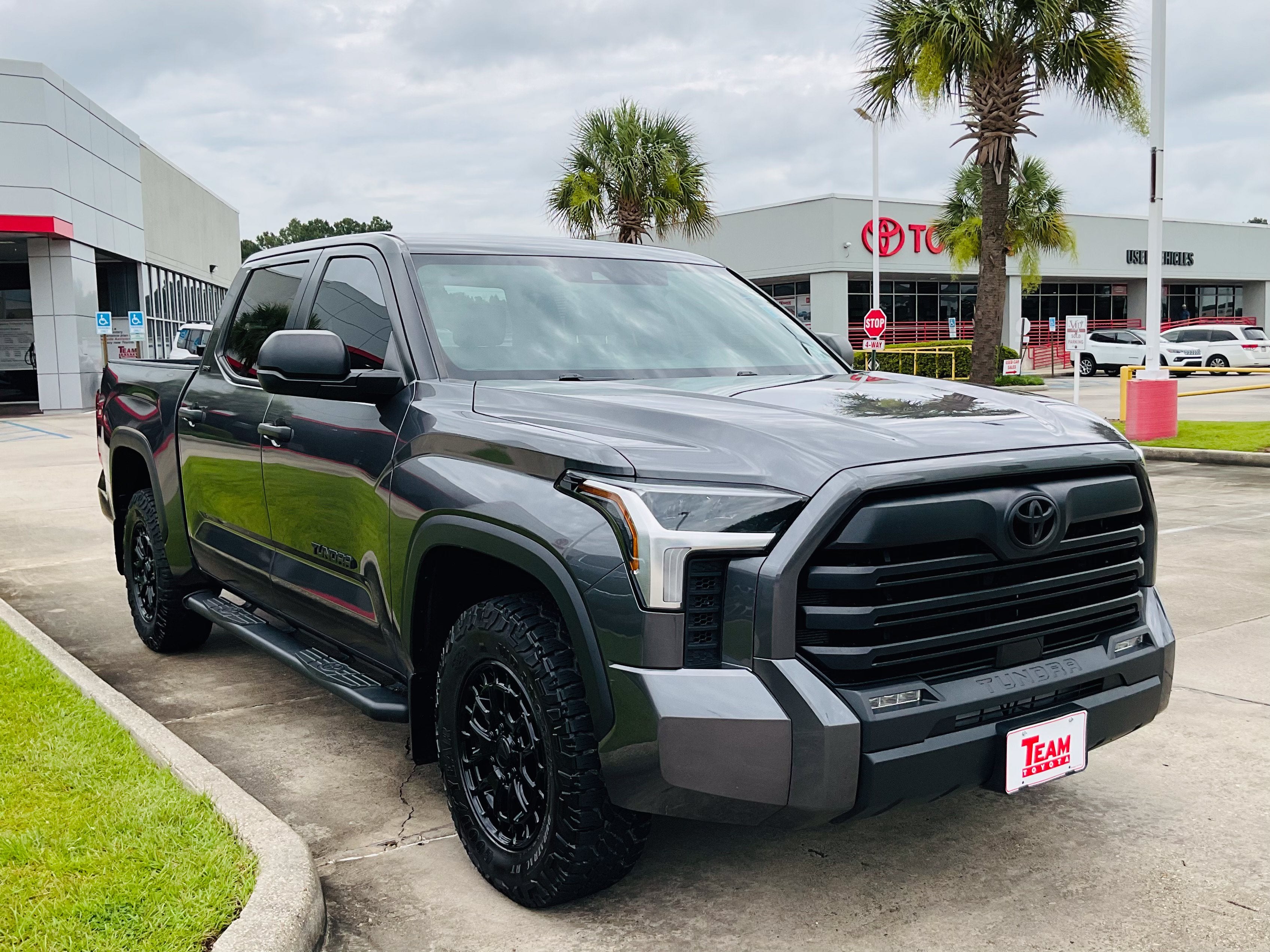 2025 Toyota Tundra SR5