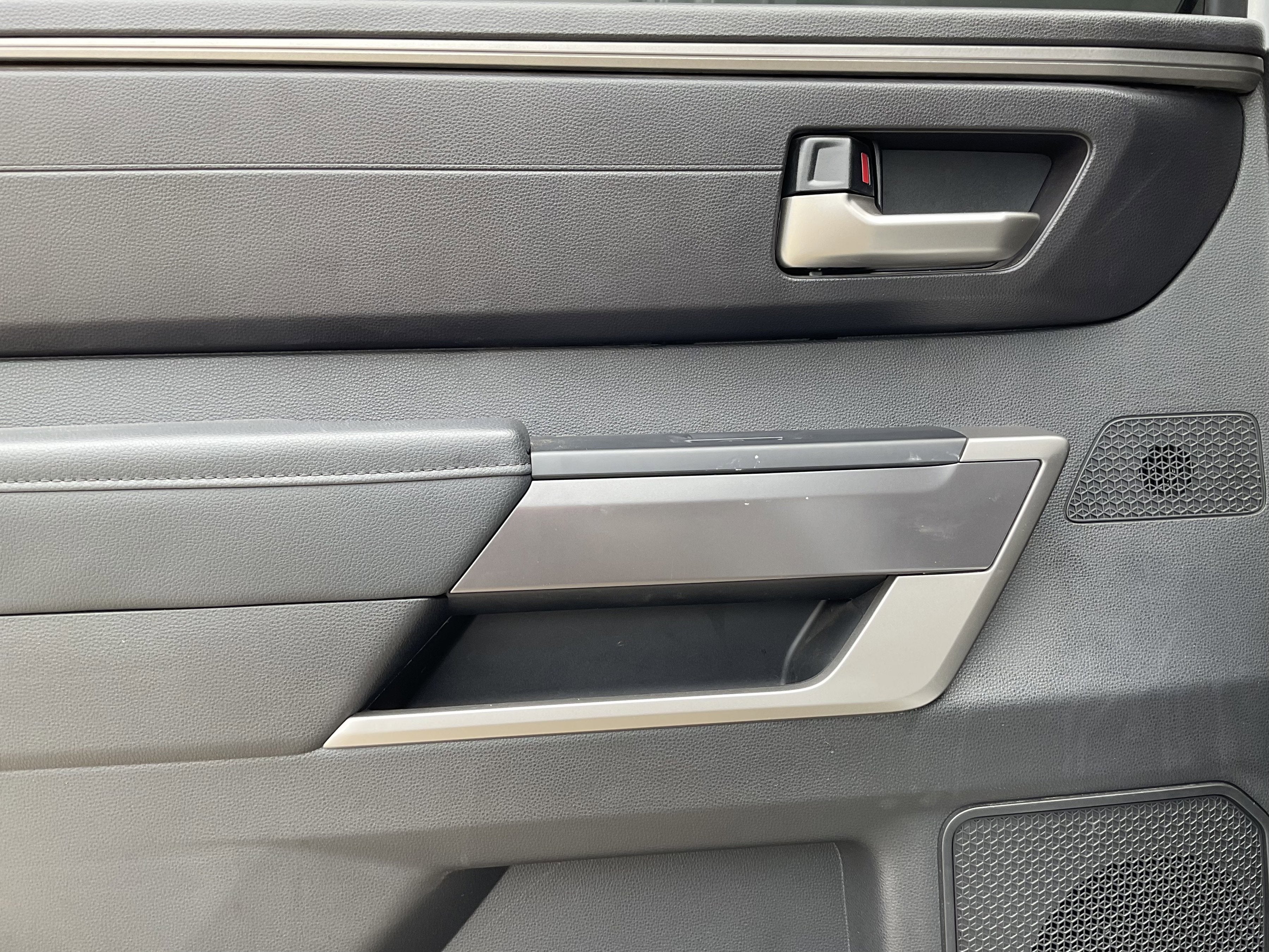 2023 Toyota TUNDRA 4X4 SR5