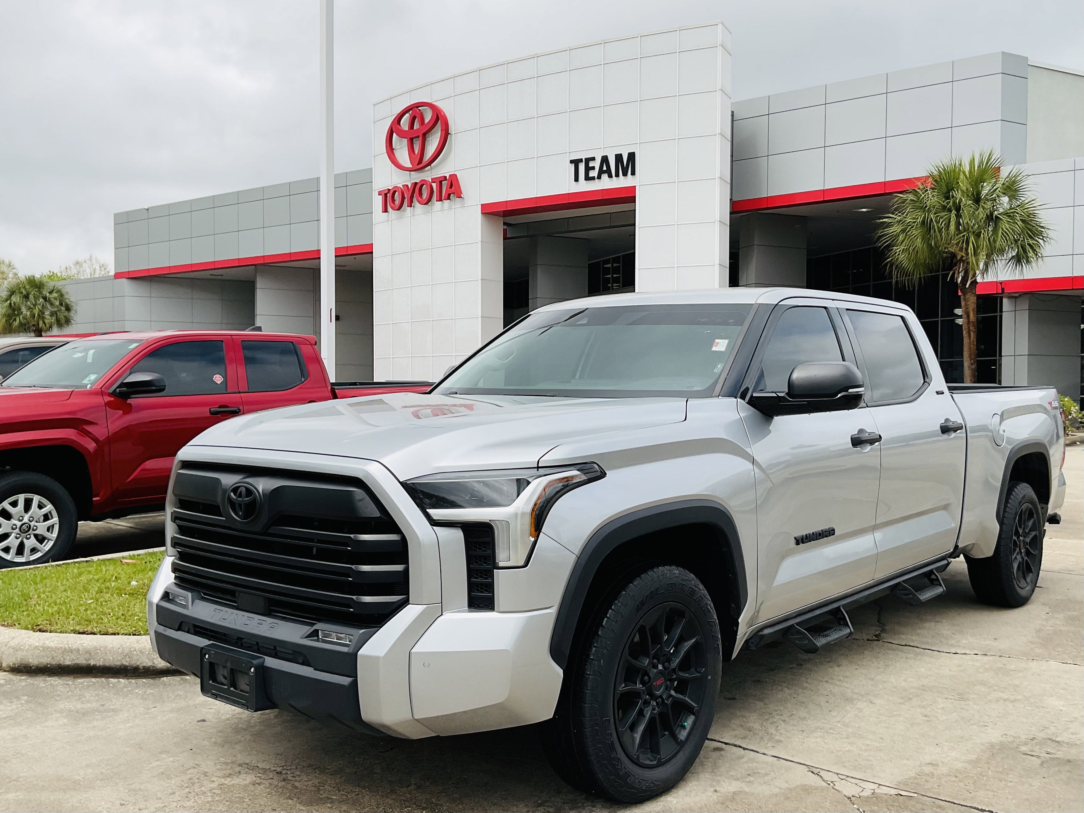 2023 Toyota TUNDRA 4X4 SR5