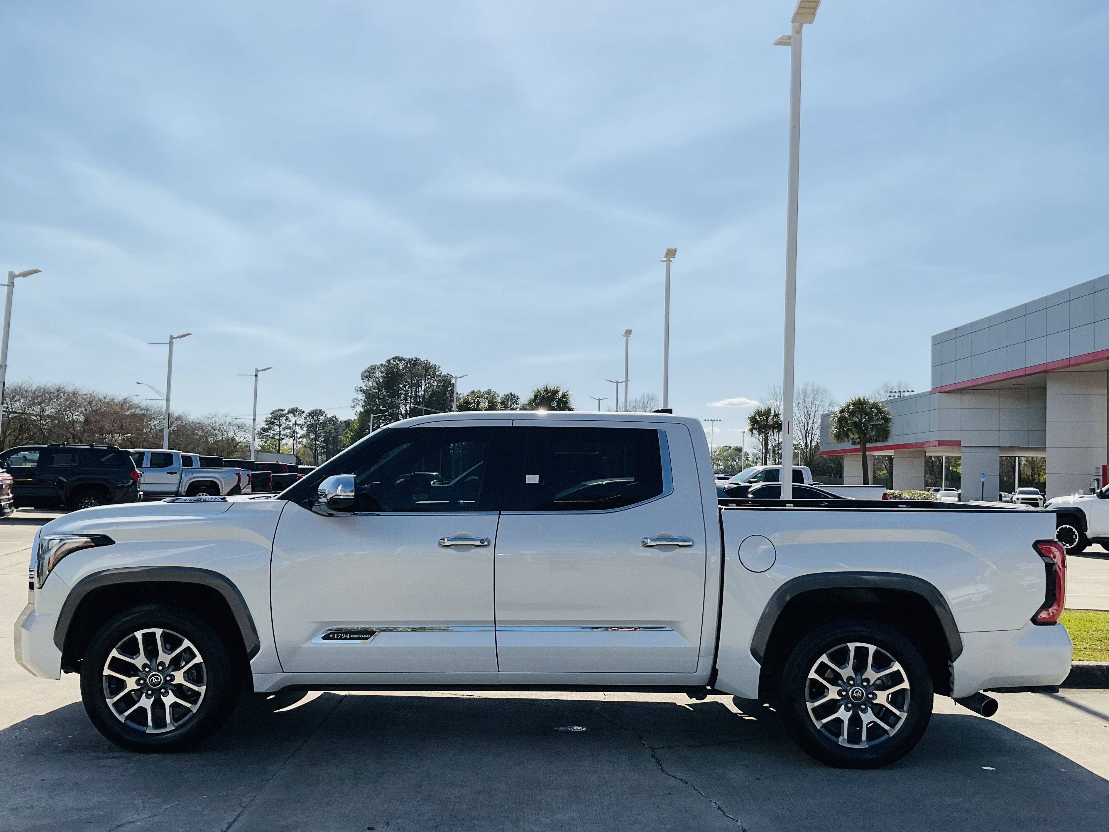 2023 Toyota TUNDRA HV 4X2 1794 Edition Hybrid