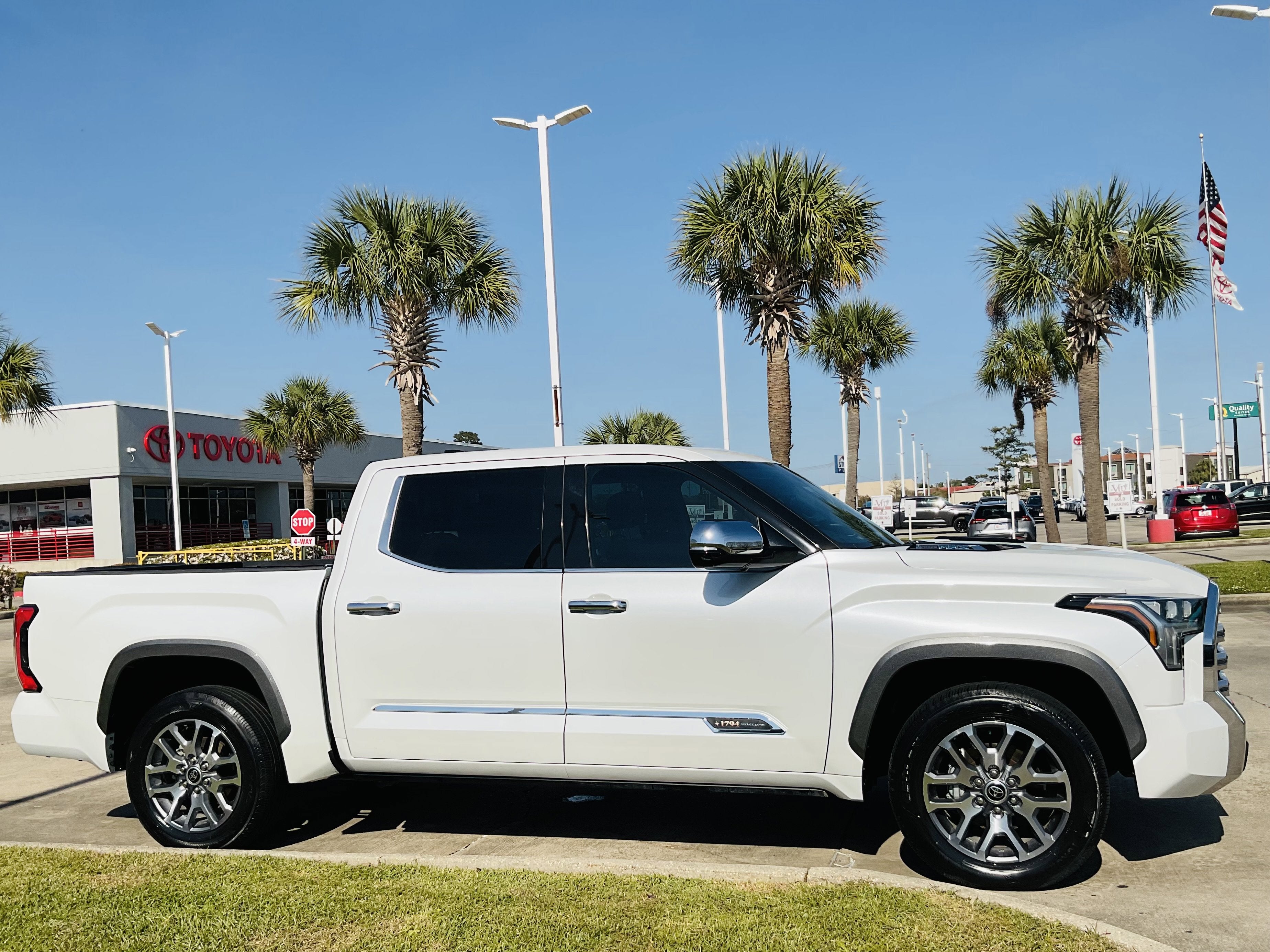 2023 Toyota TUNDRA HV 4X2 1794 Edition Hybrid