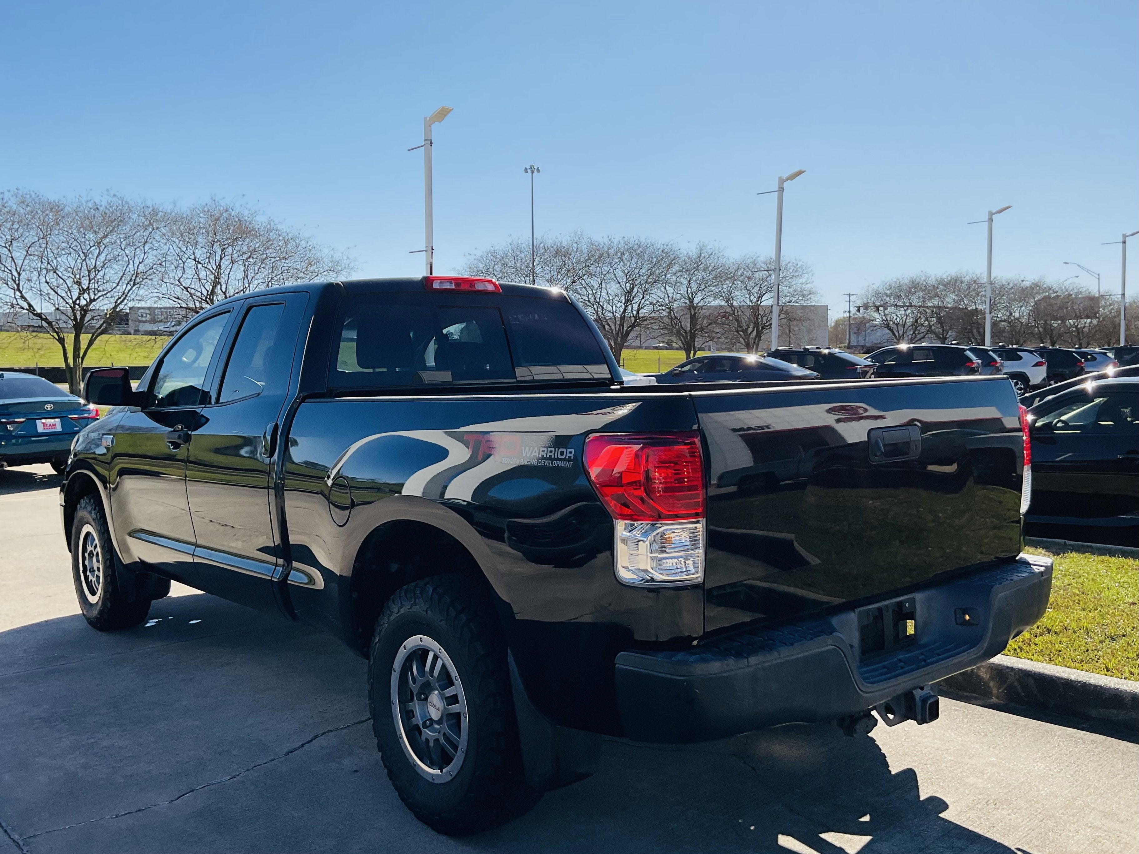 2013 Toyota TUNDRA 4X4 DB 4WD V8 5.7 SR5