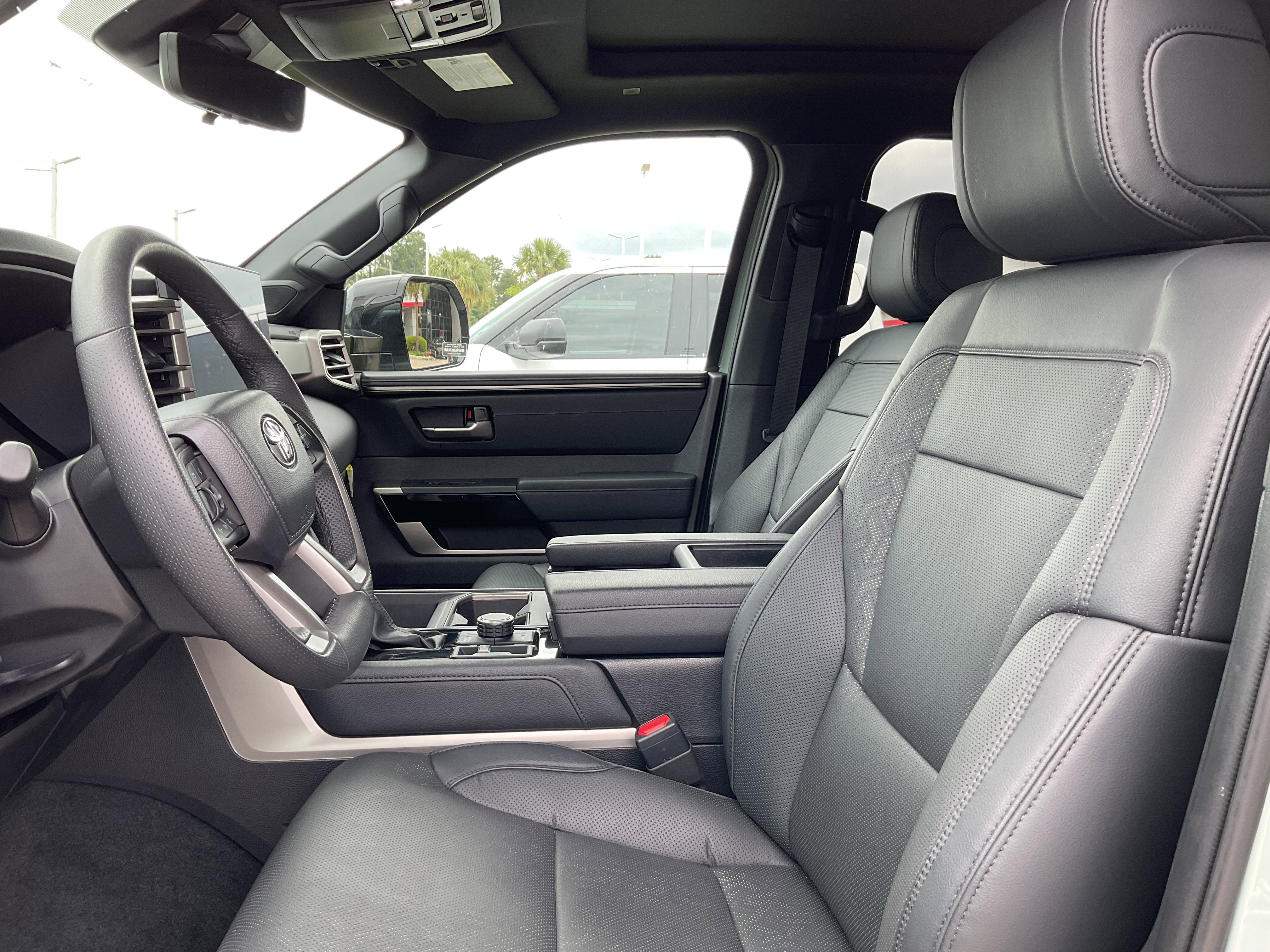2025 Toyota TUNDRA 4X4 Limited