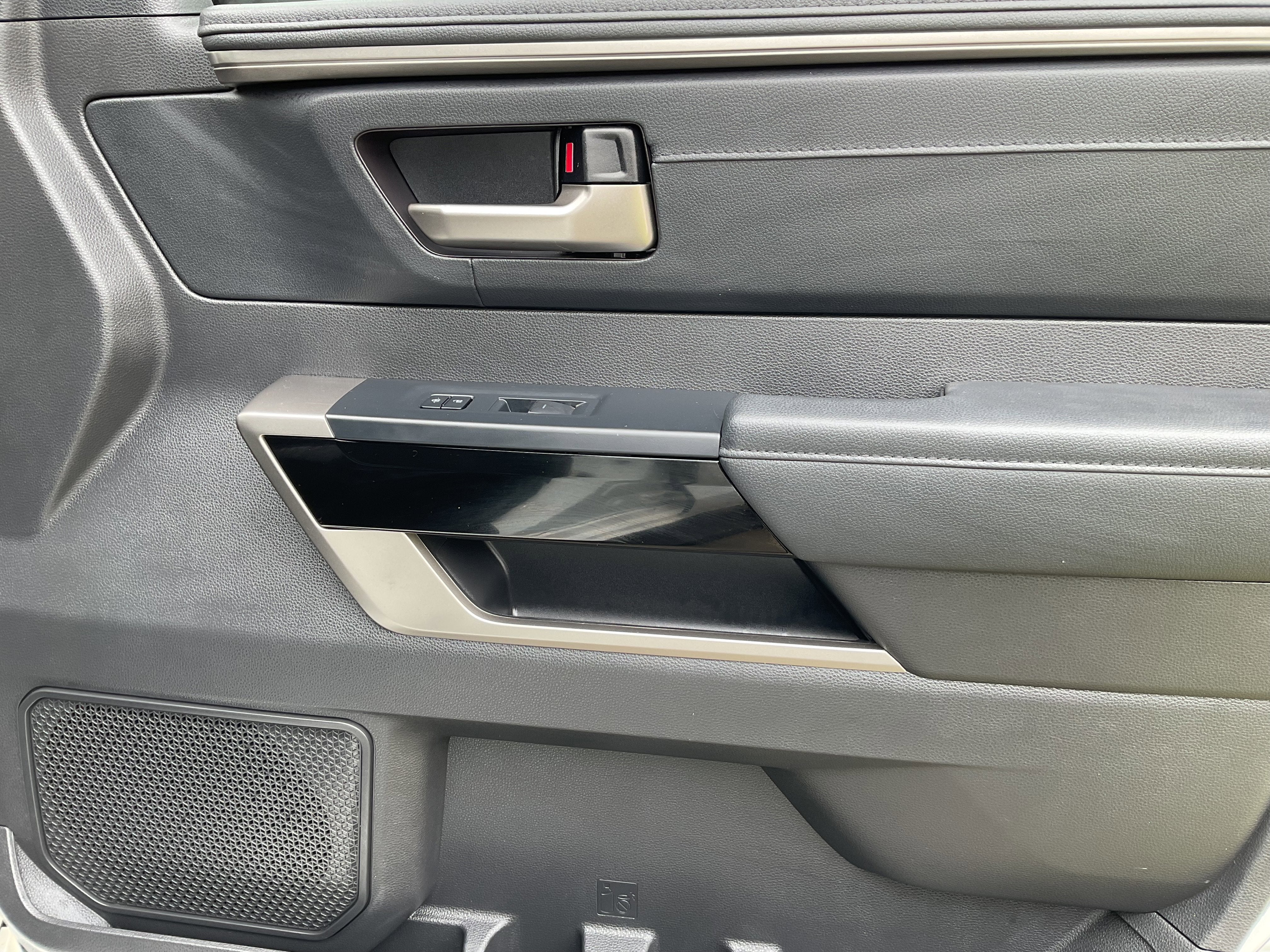 2025 Toyota Tundra 2WD Limited