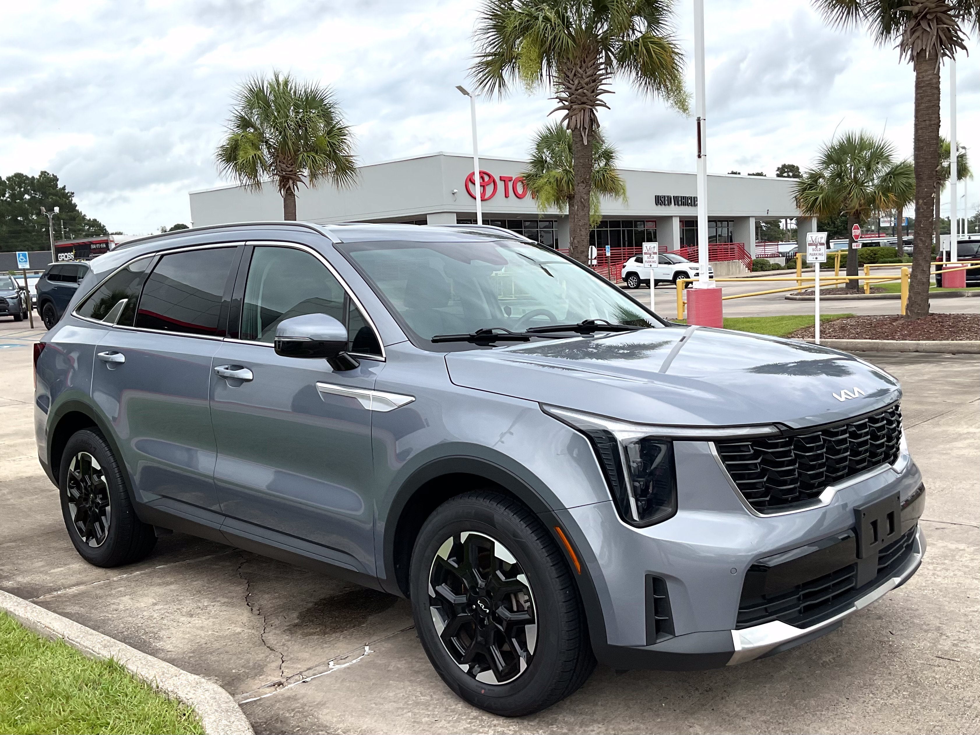 2024 Kia Sorento S