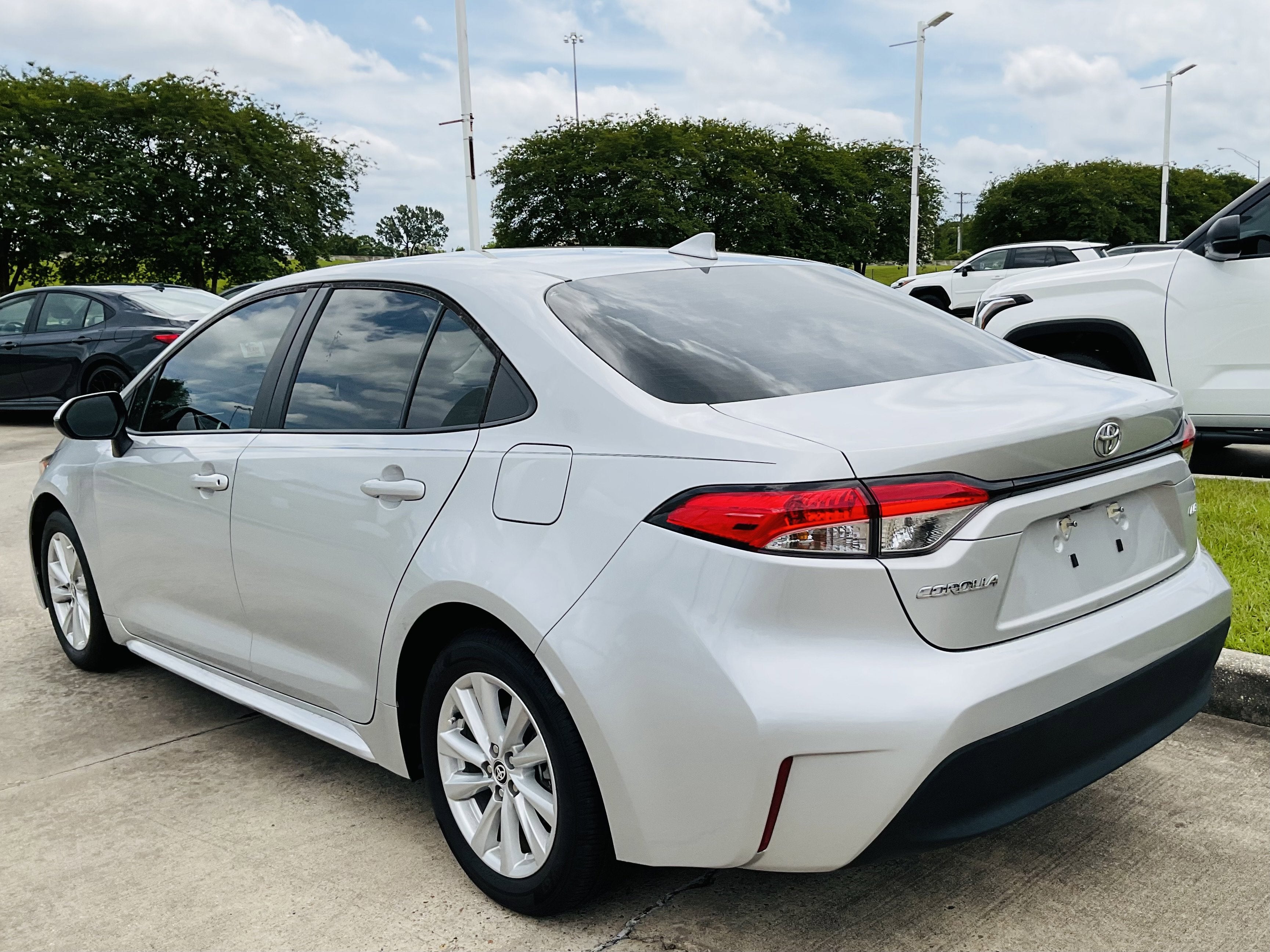 2024 Toyota COROLLA LE