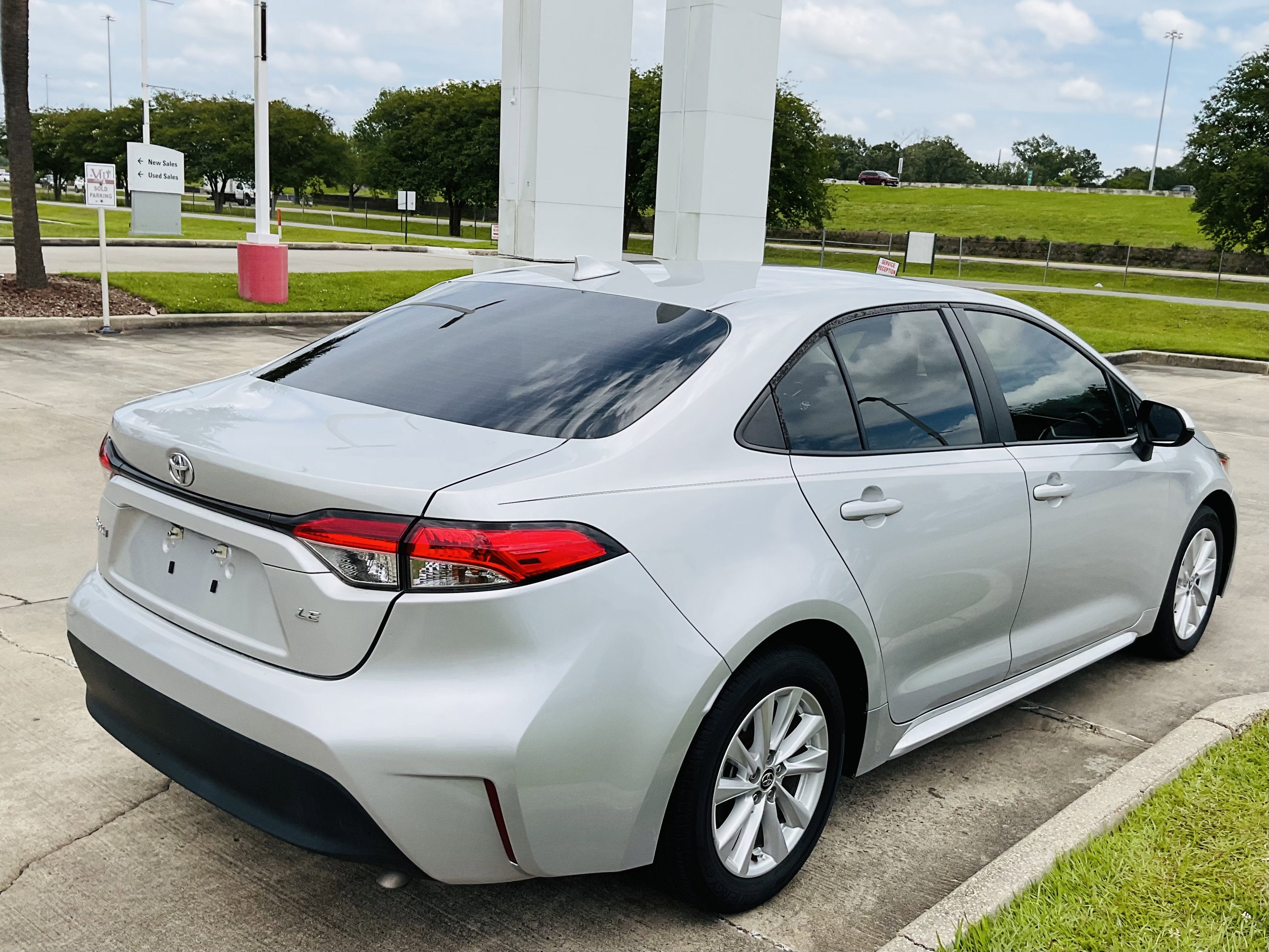 2024 Toyota COROLLA LE