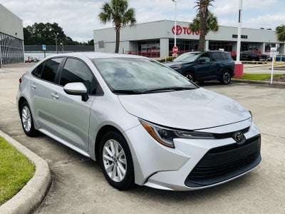 2024 Toyota COROLLA LE