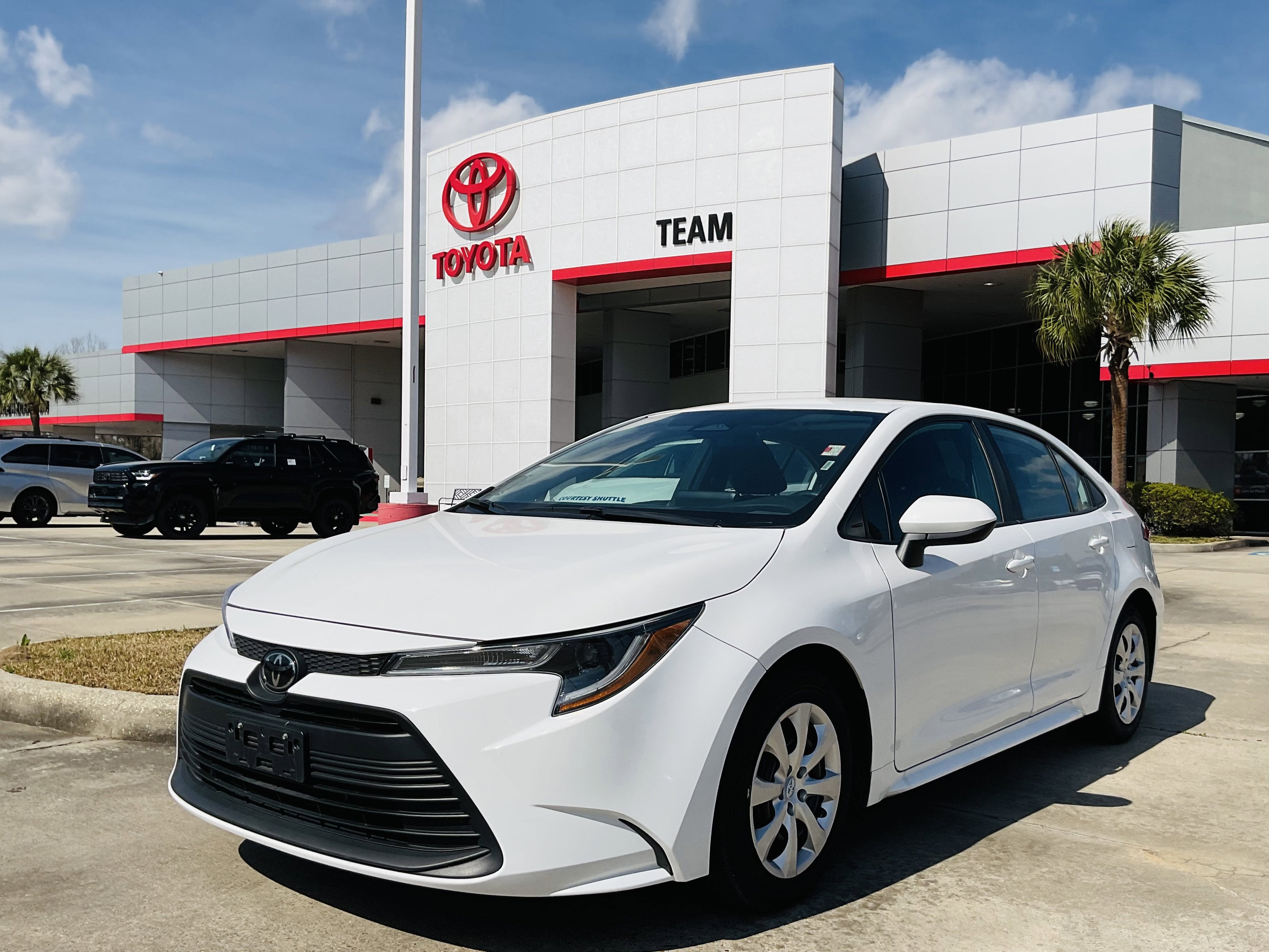 2024 Toyota COROLLA LE