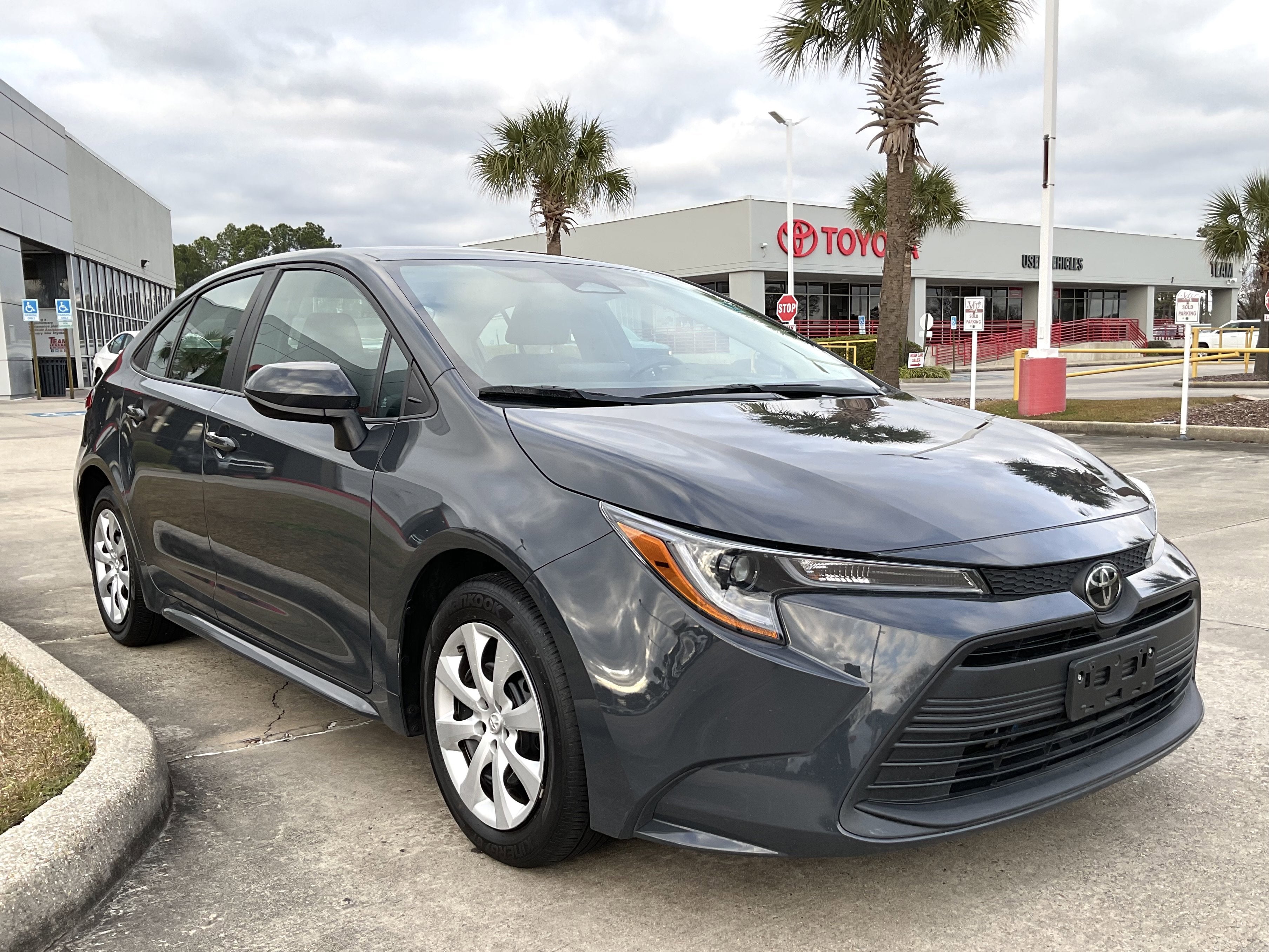 2024 Toyota COROLLA LE