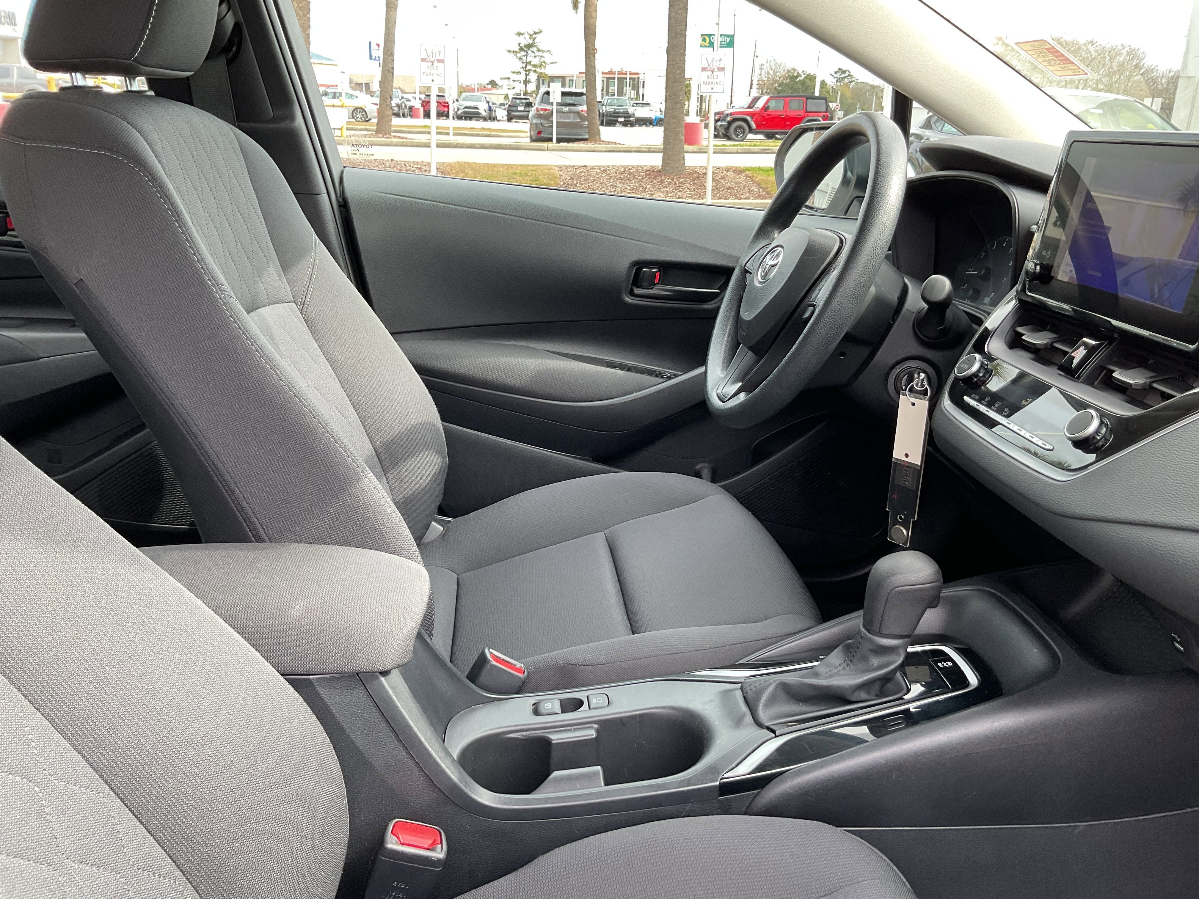 2024 Toyota COROLLA LE