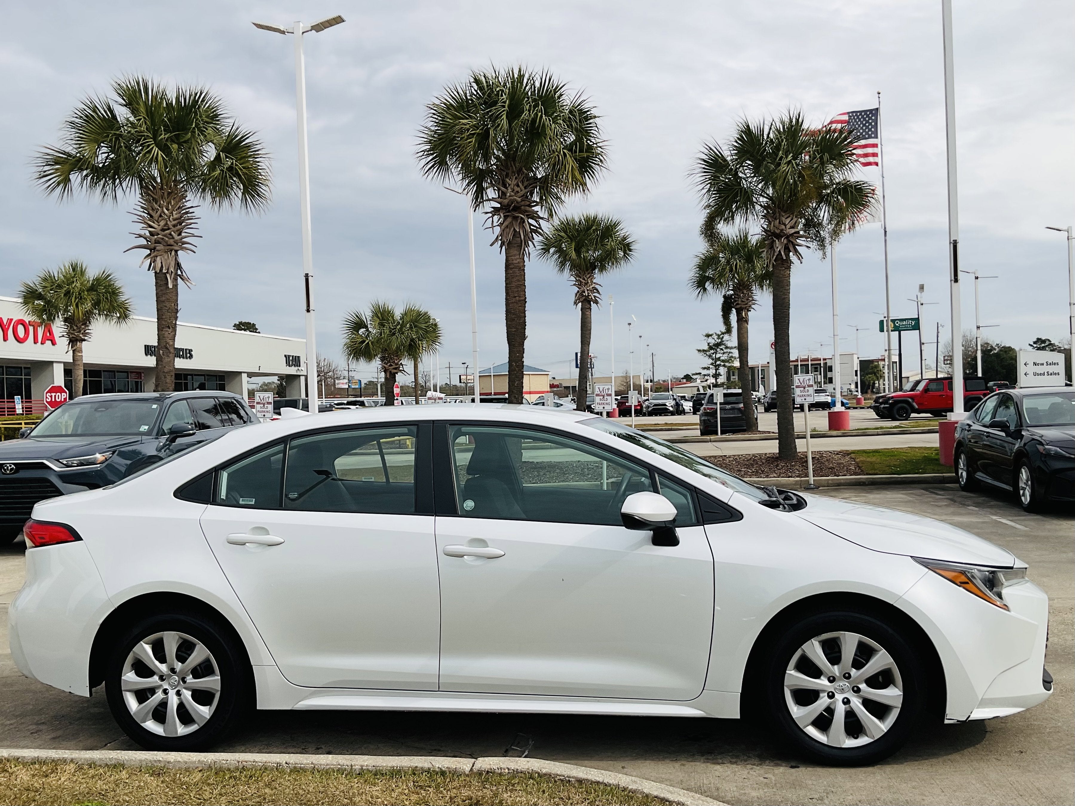 2024 Toyota COROLLA LE