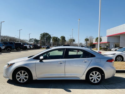 2024 Toyota COROLLA LE