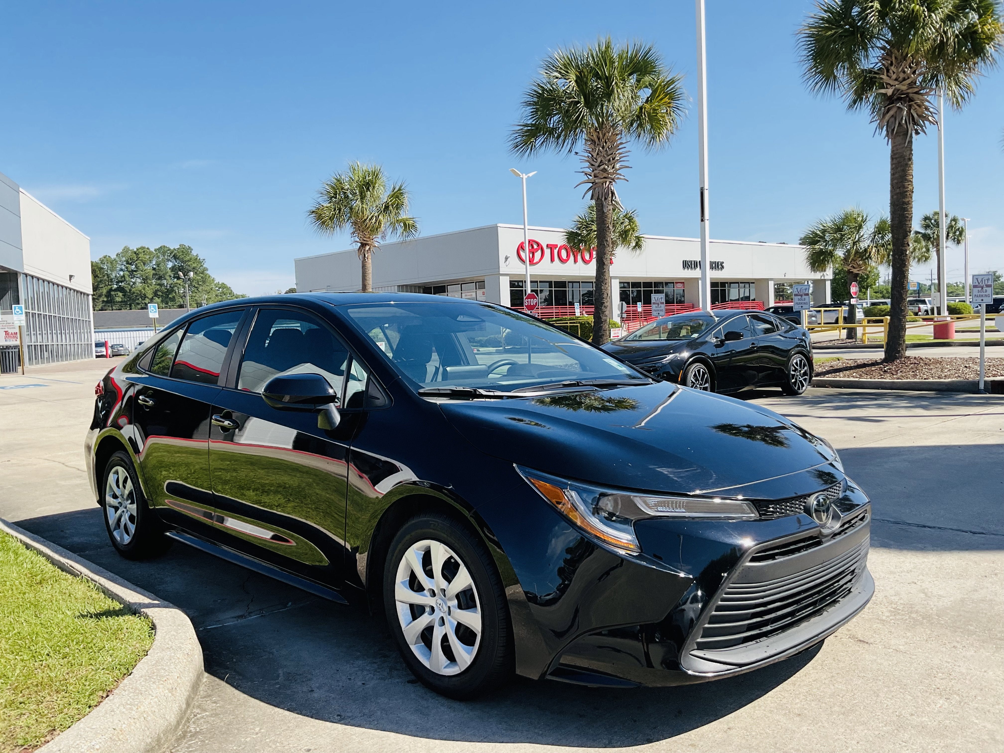 2024 Toyota COROLLA LE