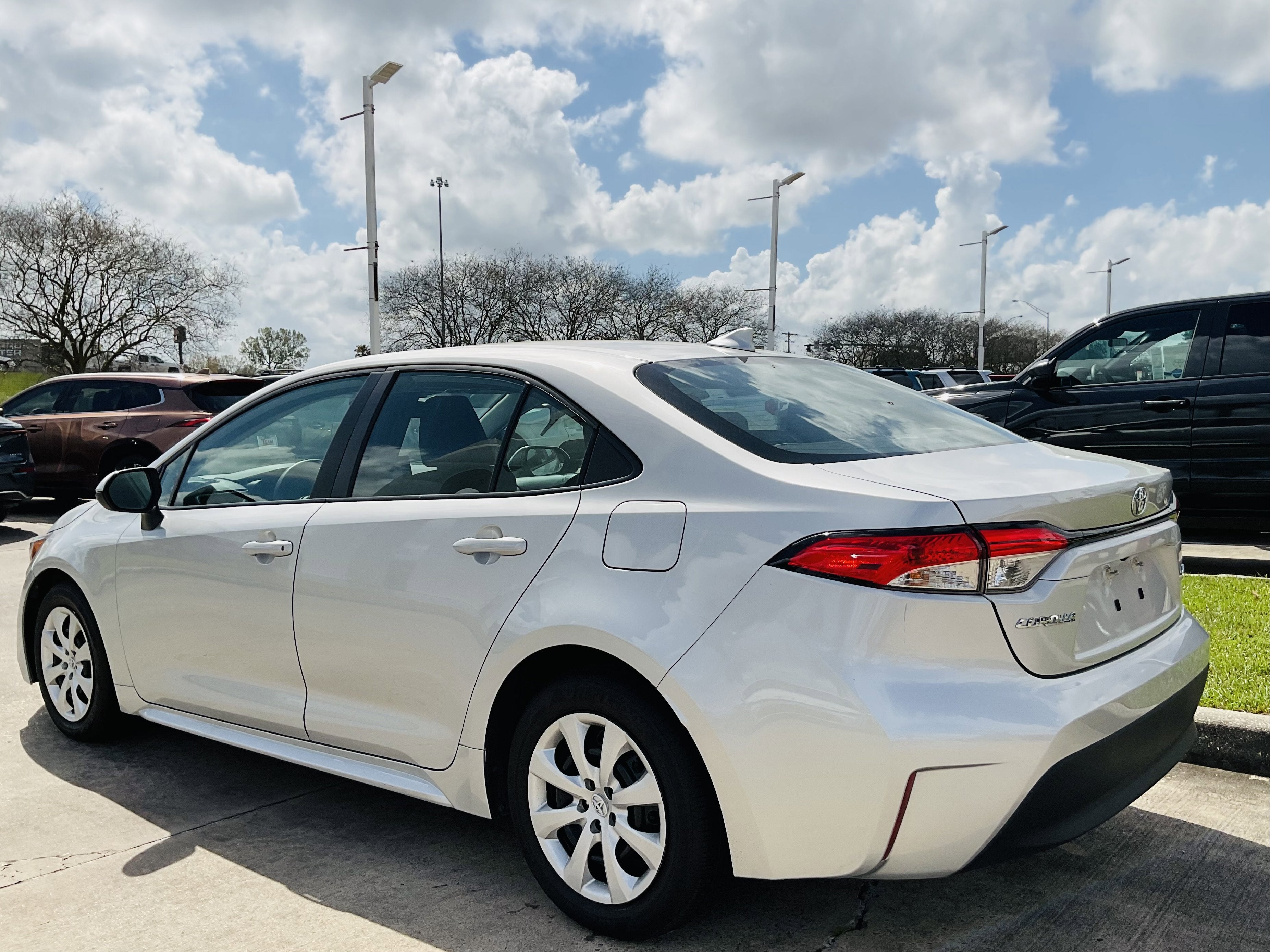 2025 Toyota COROLLA LE