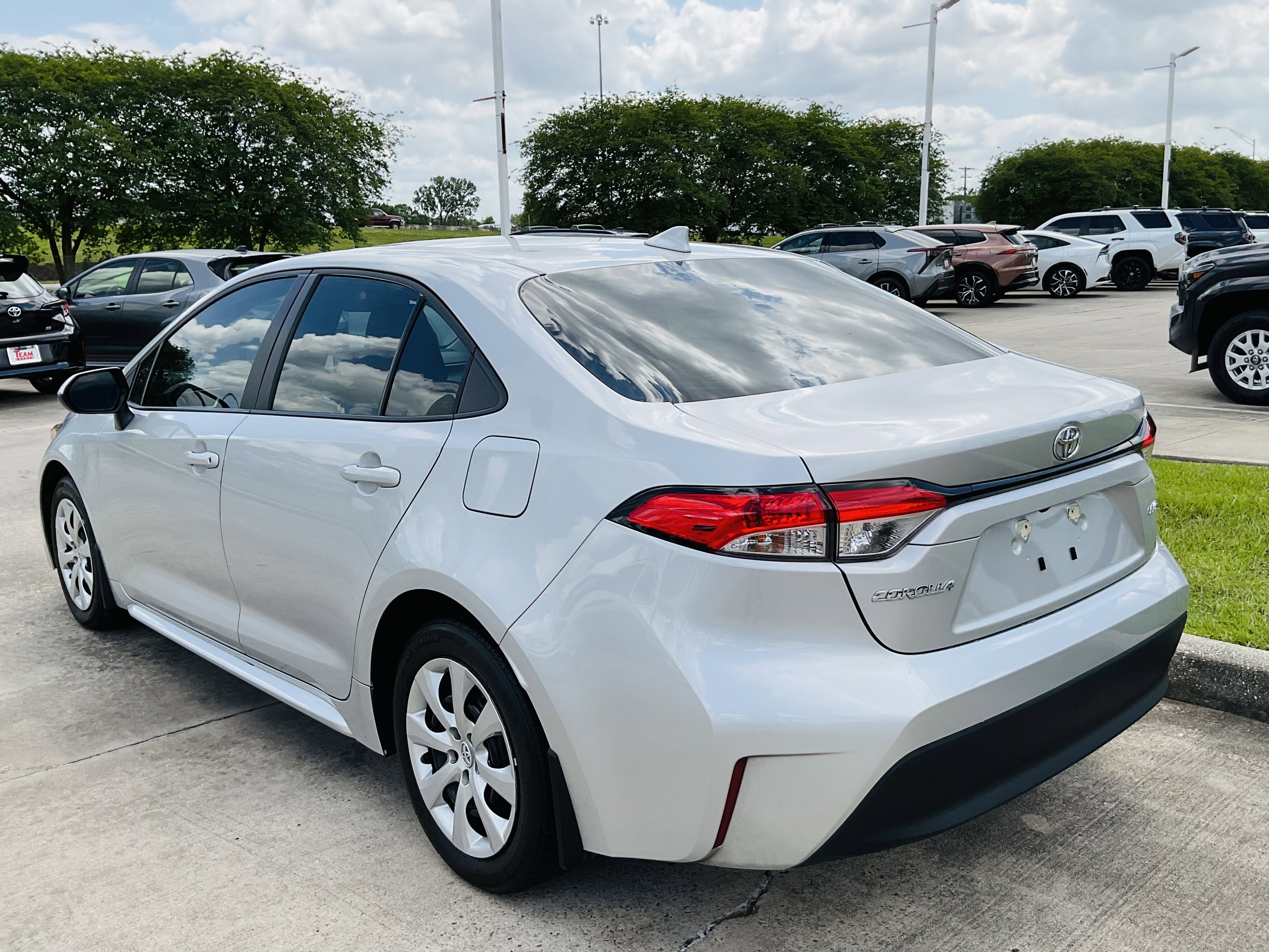 2025 Toyota COROLLA LE