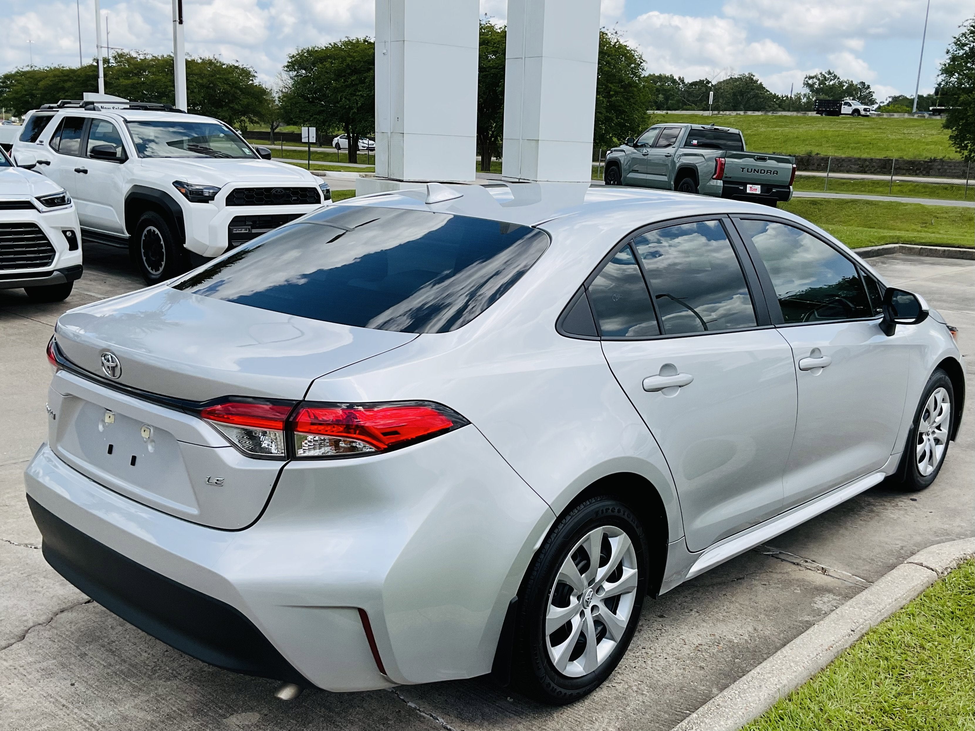 2025 Toyota COROLLA LE