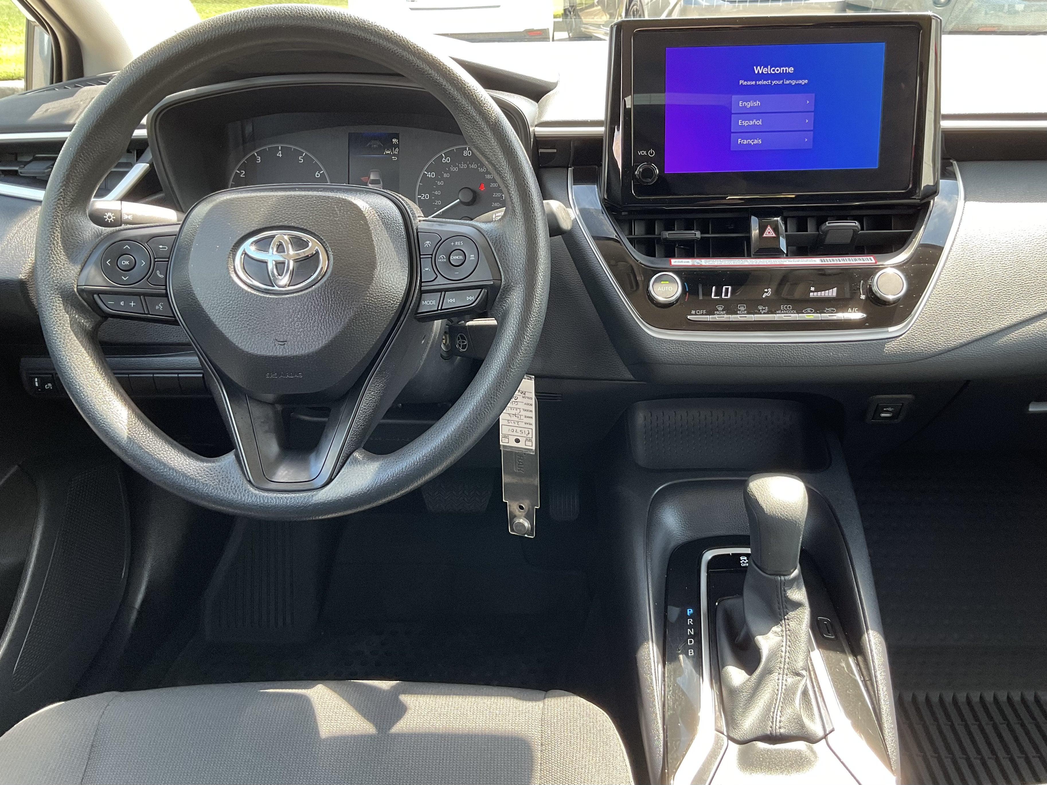 2025 Toyota Corolla LE