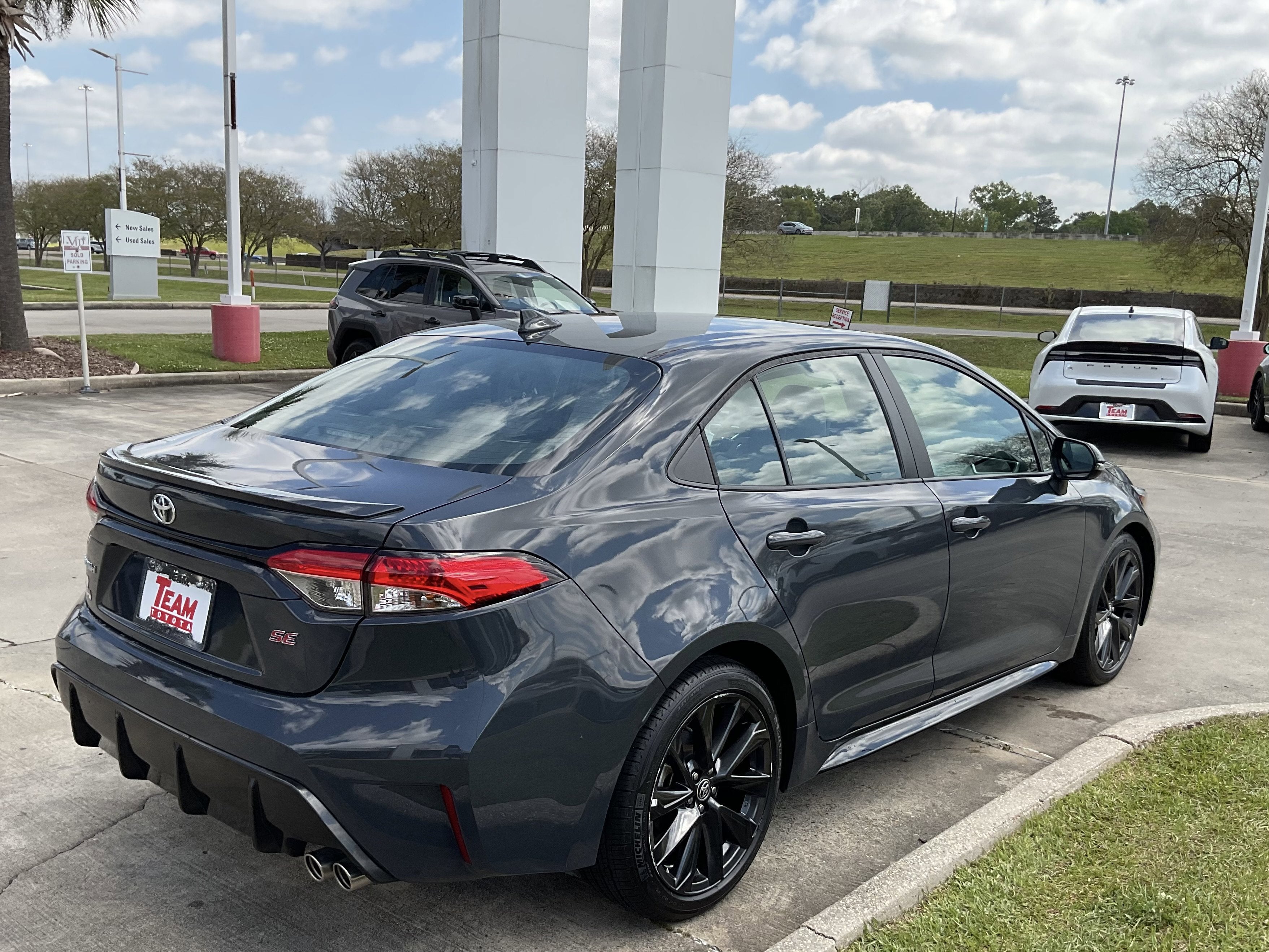 2023 Toyota COROLLA SE