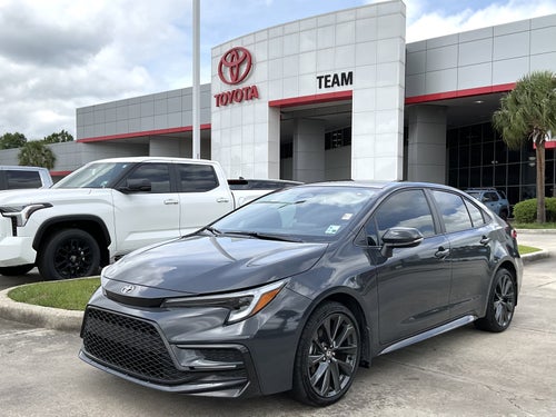 2025 Toyota COROLLA SE