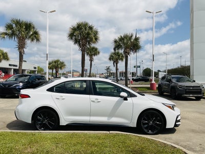 2024 Toyota COROLLA SE