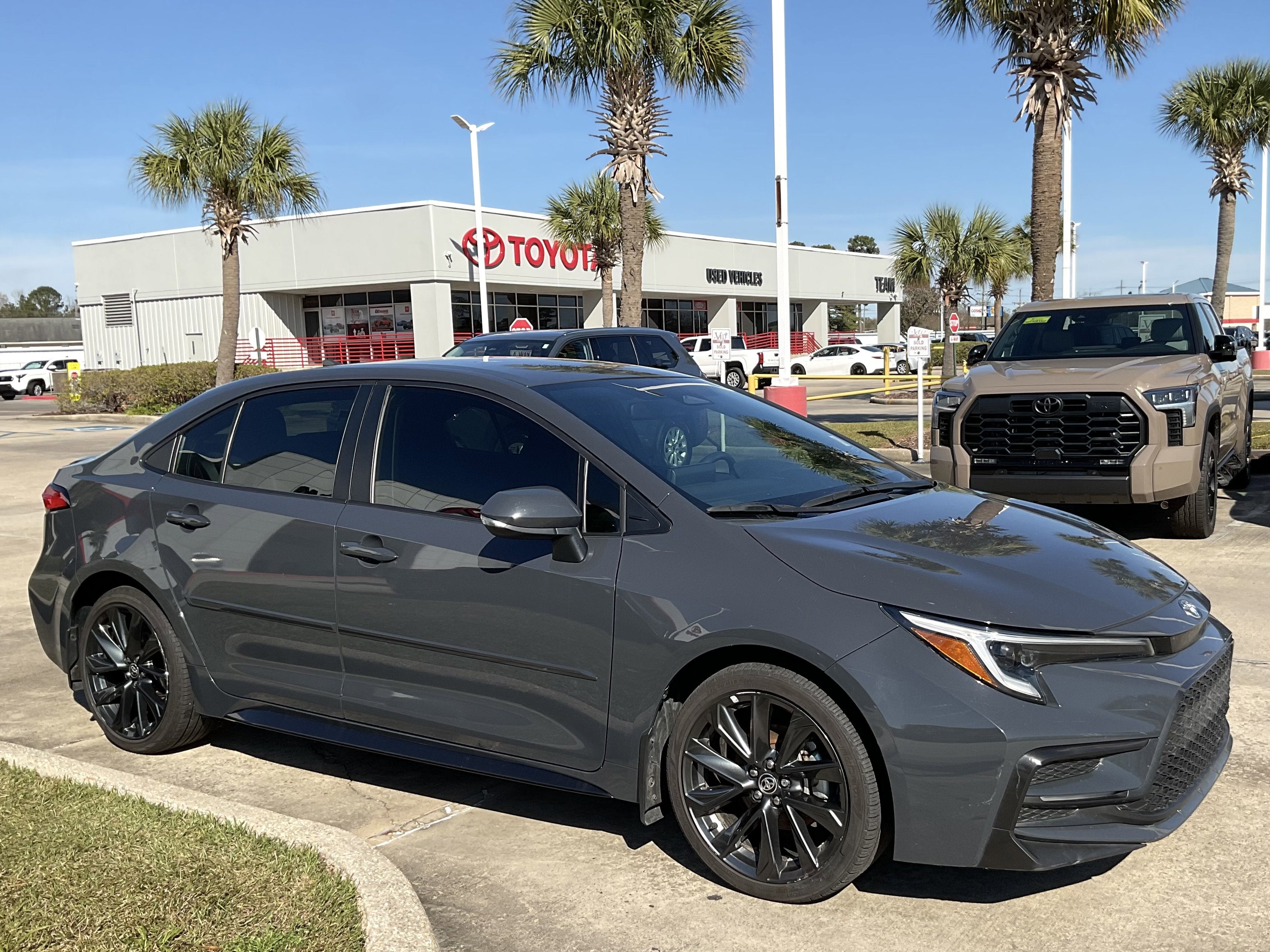 2024 Toyota COROLLA SE