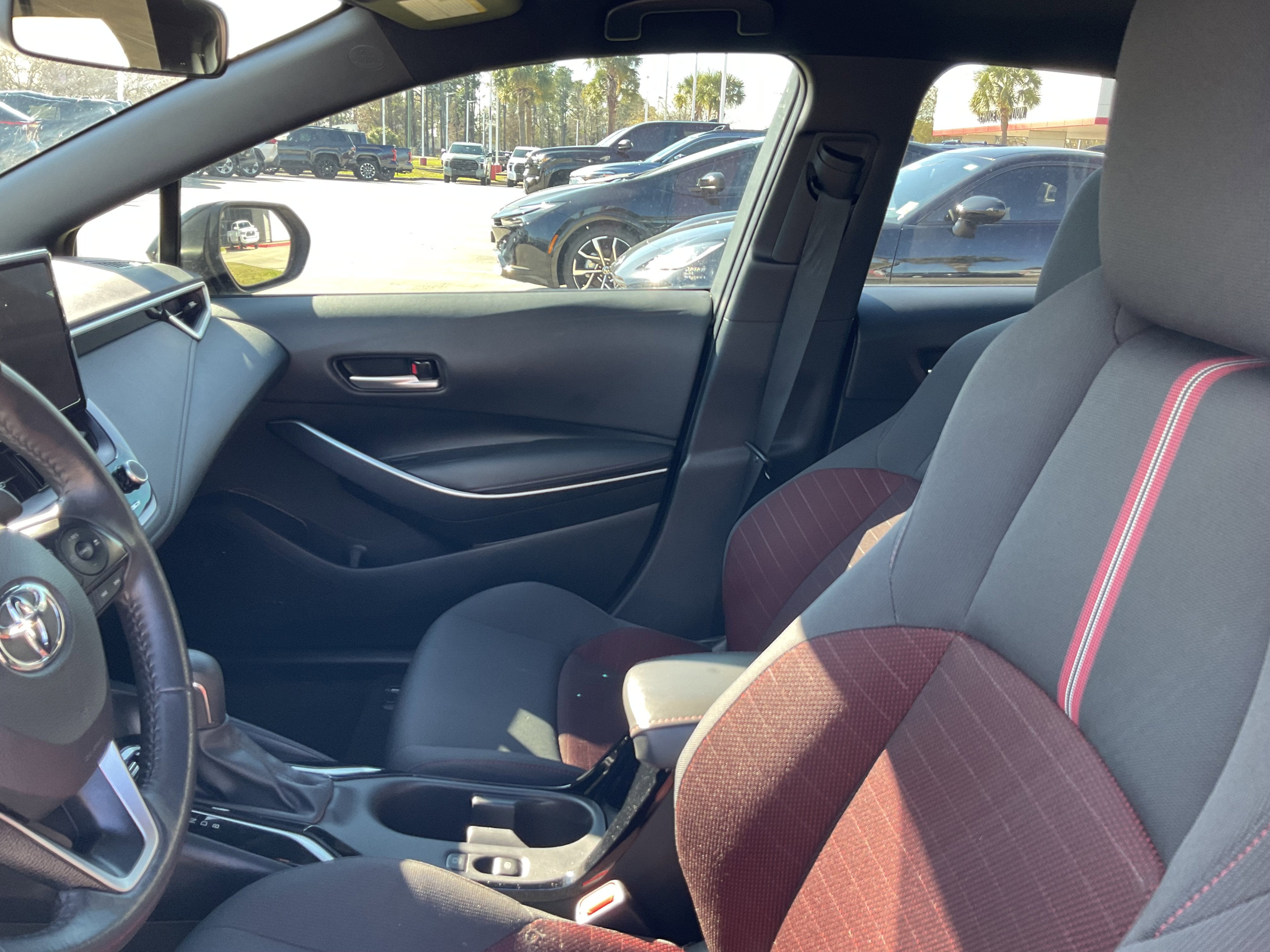 2024 Toyota COROLLA SE