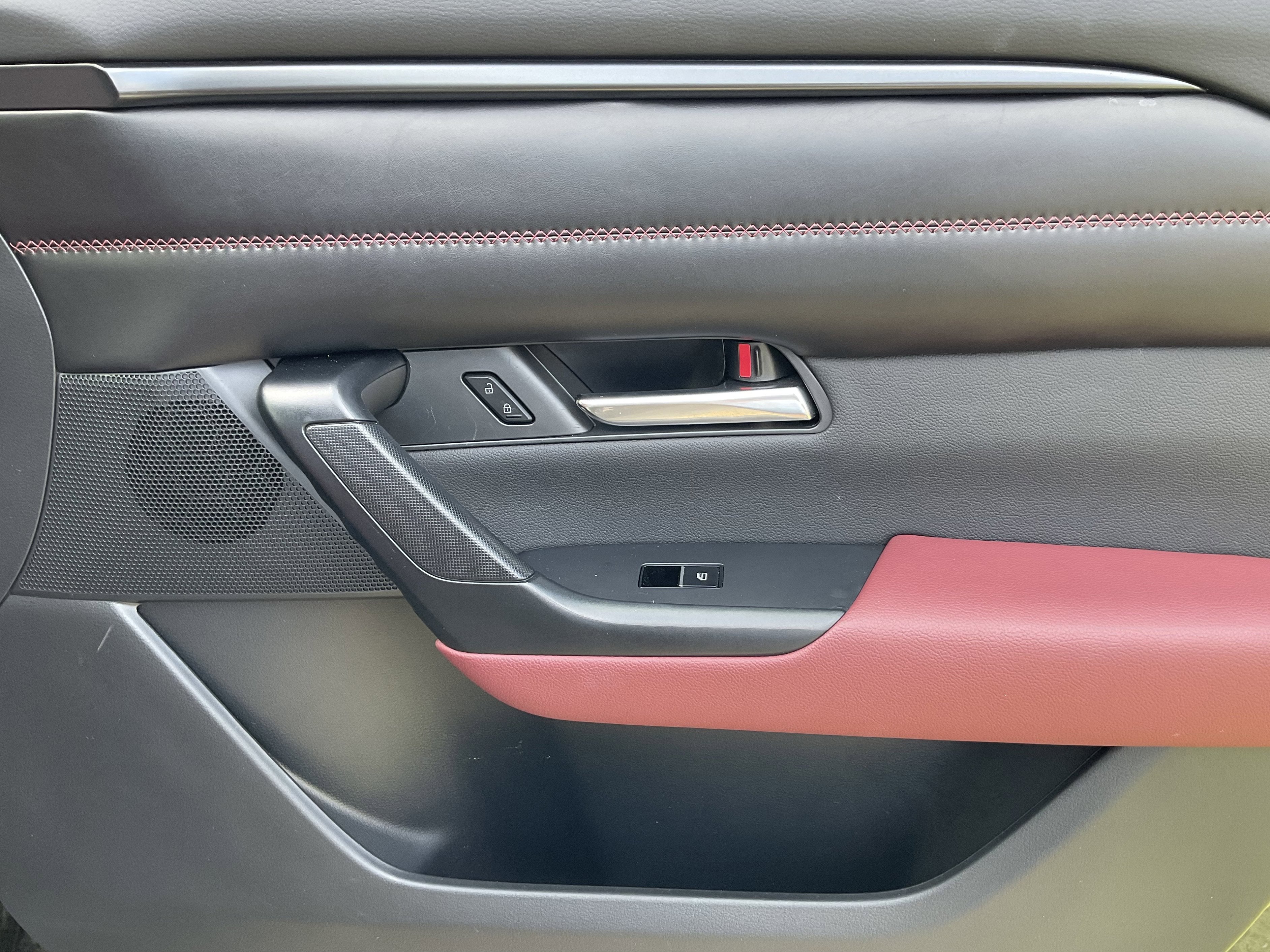 2025 Mazda Mazda CX-50 Premium Plus Package