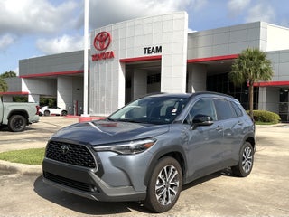 2025 Toyota Corolla Cross XLE