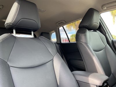 2025 Toyota Corolla Cross XLE