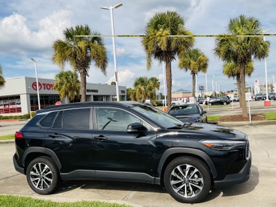 2025 Toyota Corolla Cross XLE