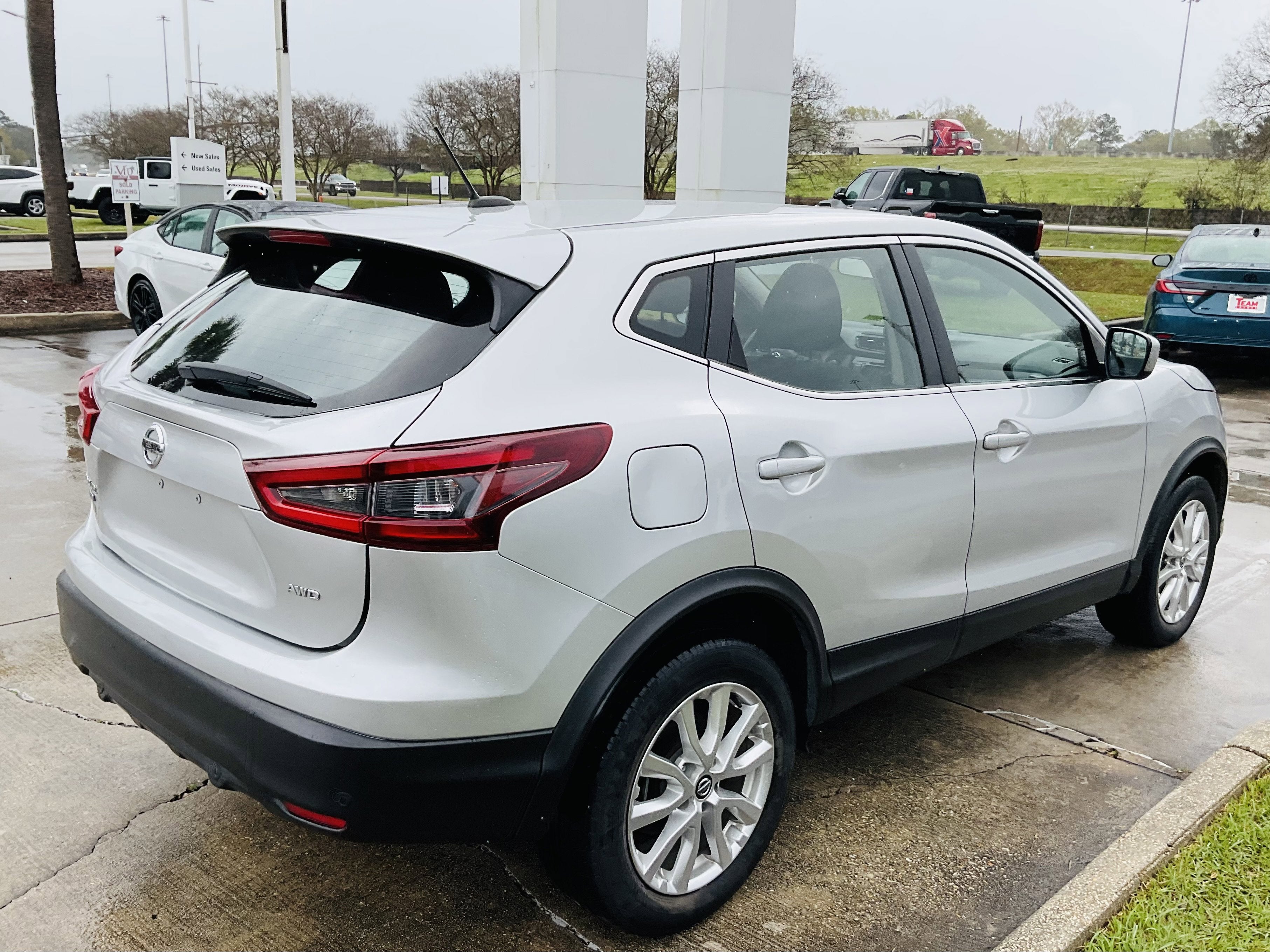 2021 Nissan Rogue Sport S