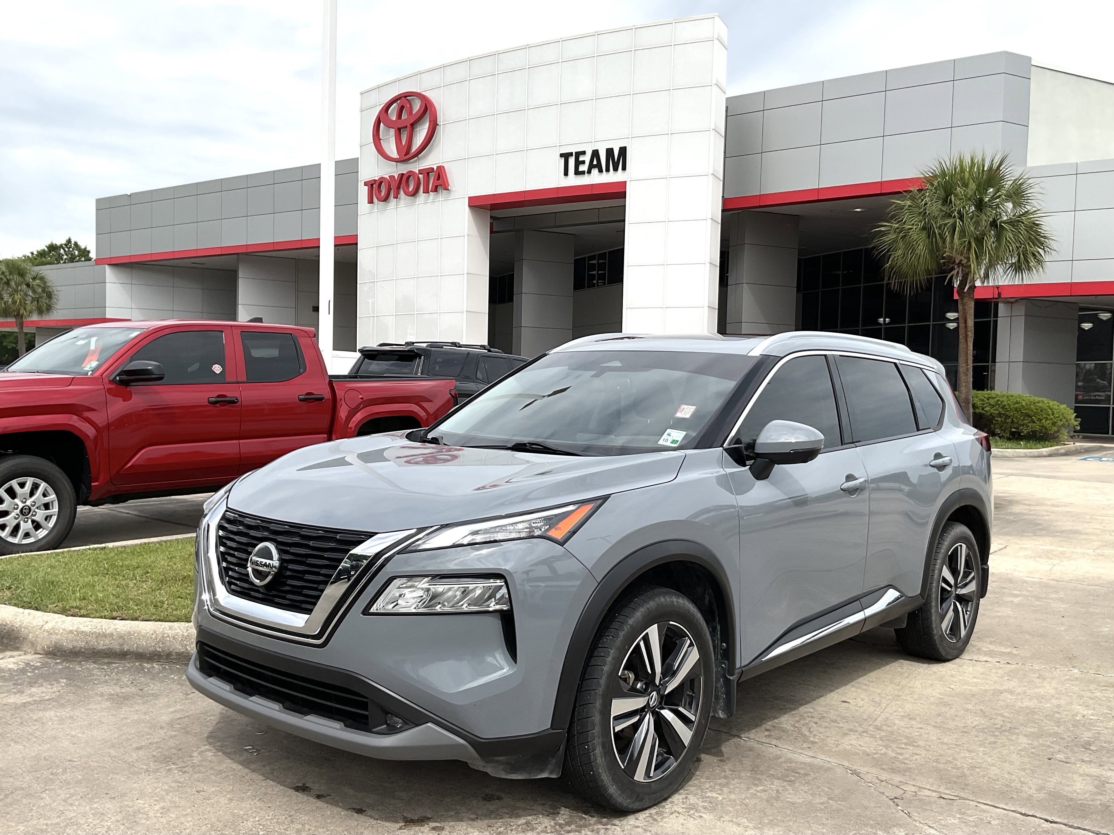 2021 Nissan Rogue SL