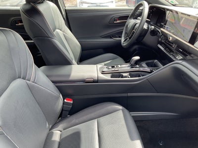 2026 Toyota CROWN XLE