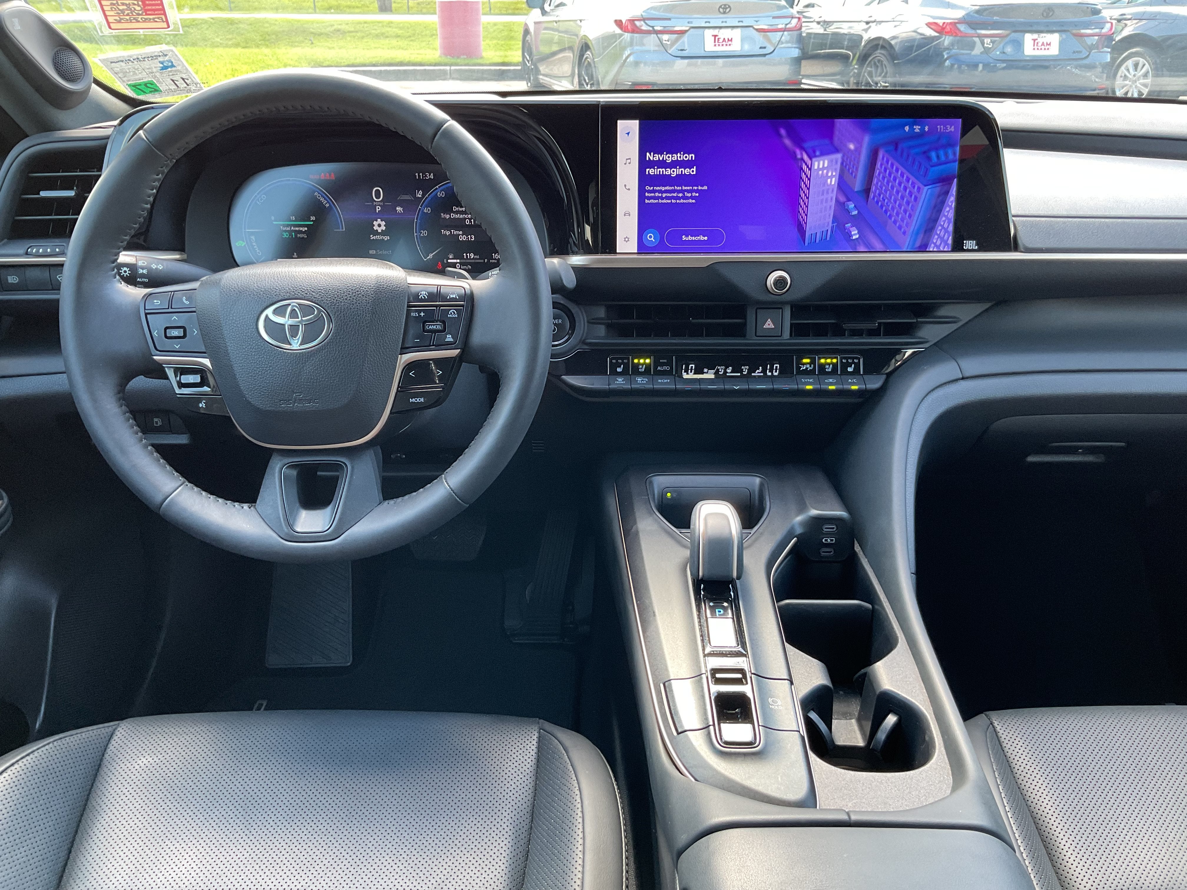 2023 Toyota Toyota Crown Platinum