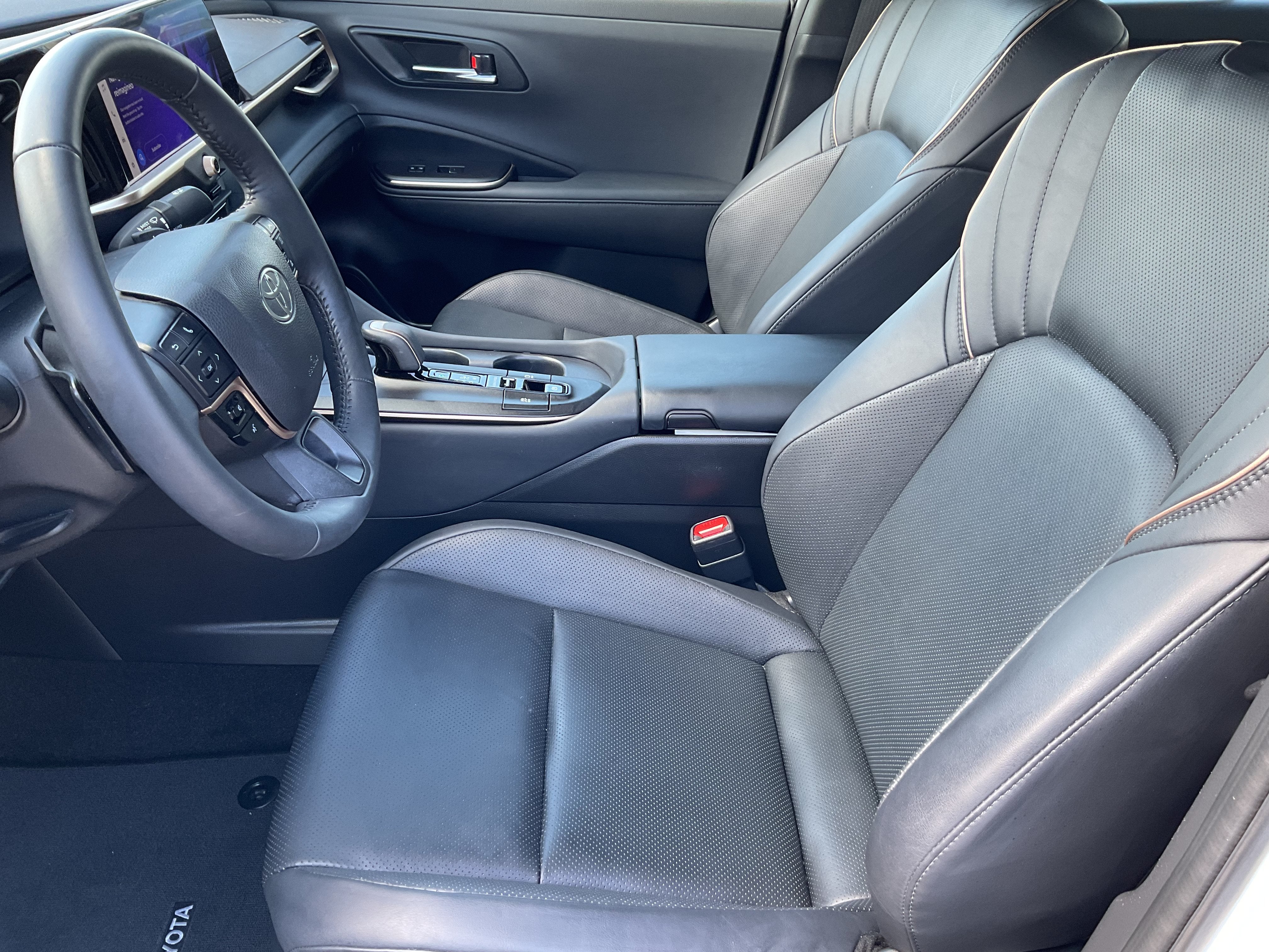 2023 Toyota Toyota Crown Platinum