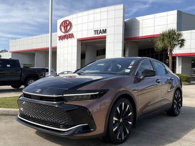 2025 Toyota CROWN Platinum