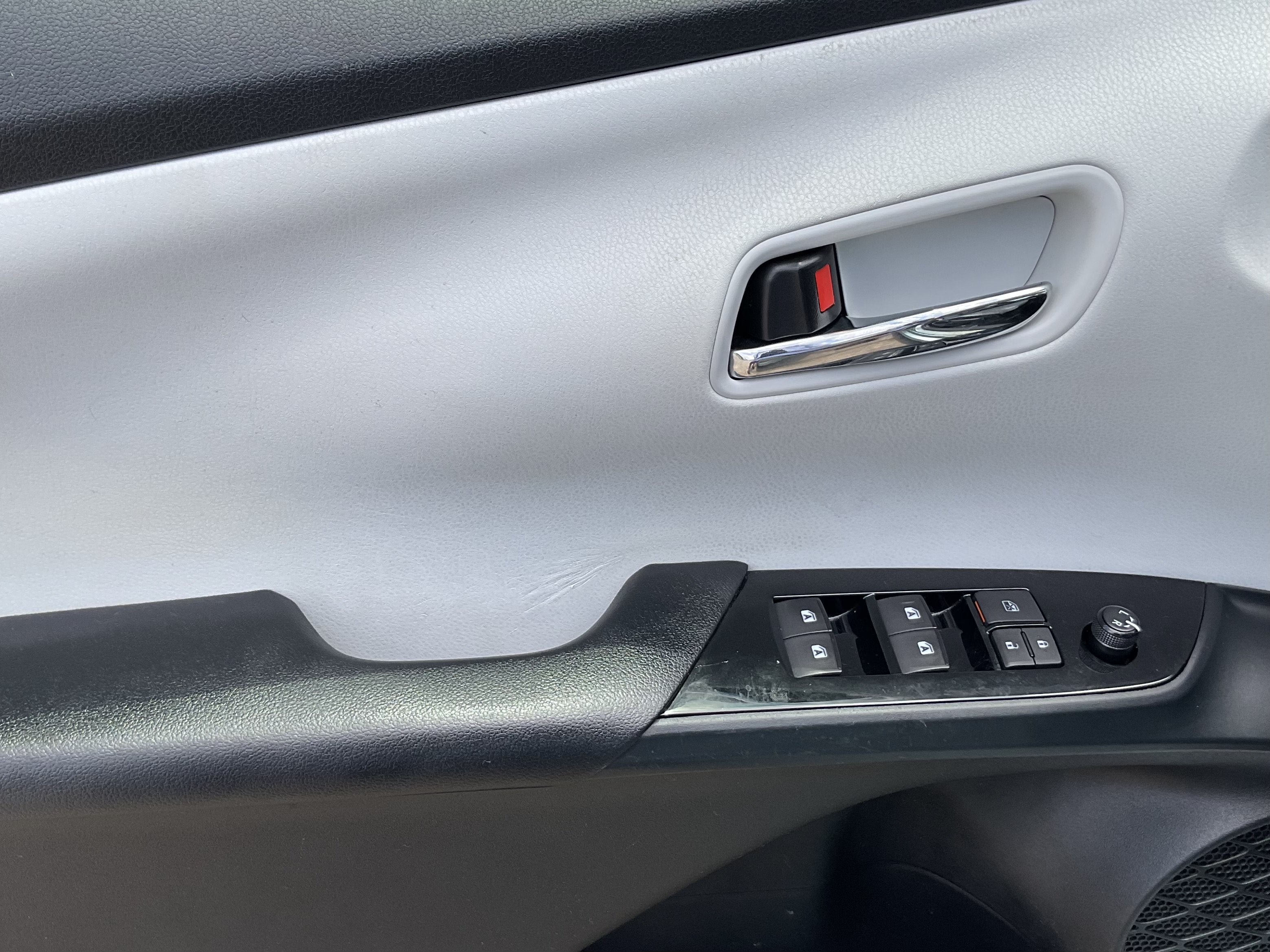 2016 Toyota Prius Two