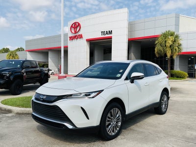 2022 Toyota Venza XLE