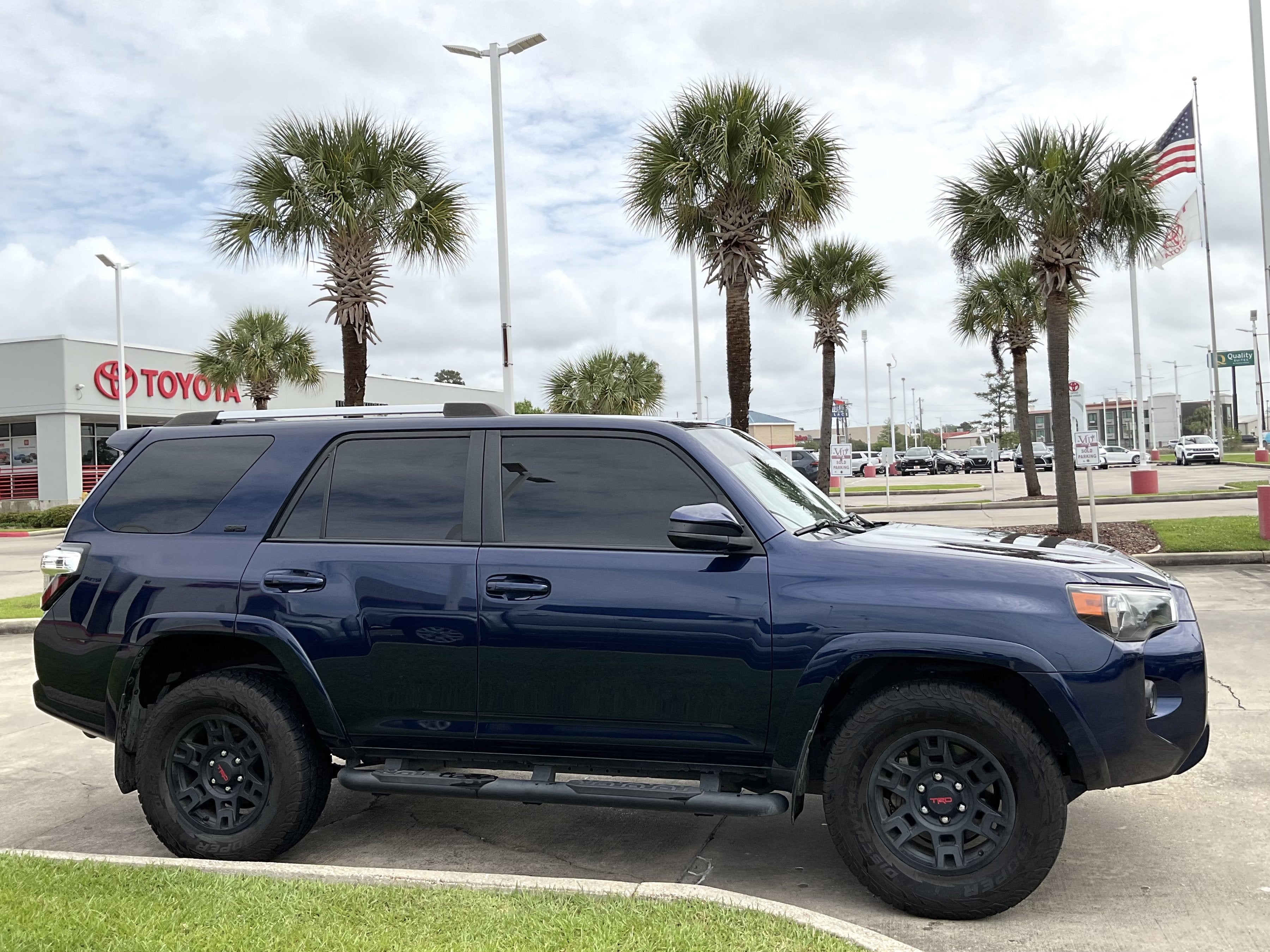 2022 Toyota 4RUNNER SR5