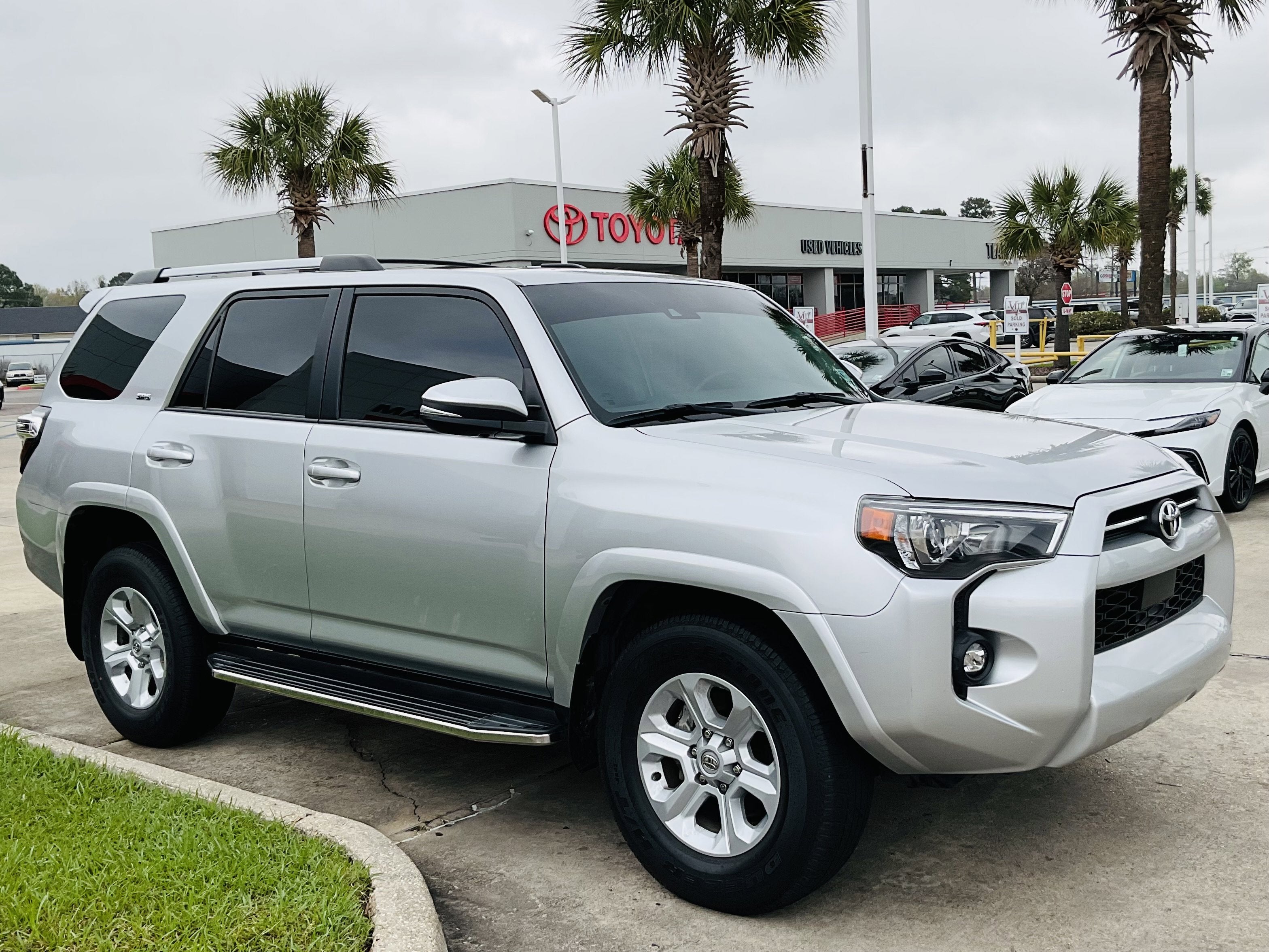2022 Toyota 4RUNNER SR5 Premium