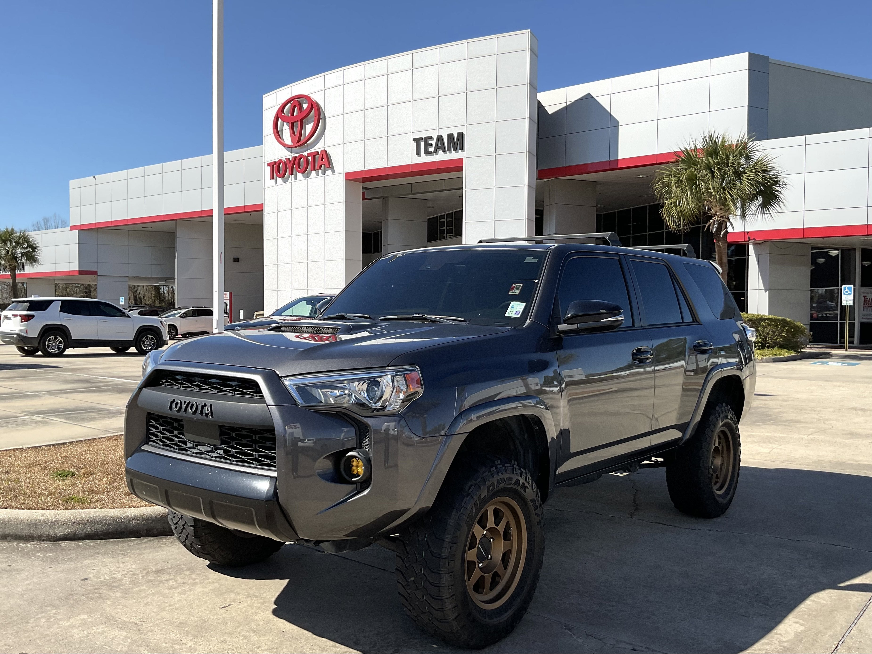 2021 Toyota 4RUNNER Venture