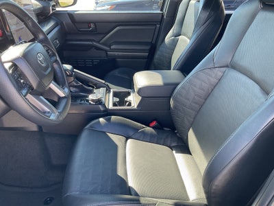 2025 Toyota 4RUNNER TRD Off Road Premium