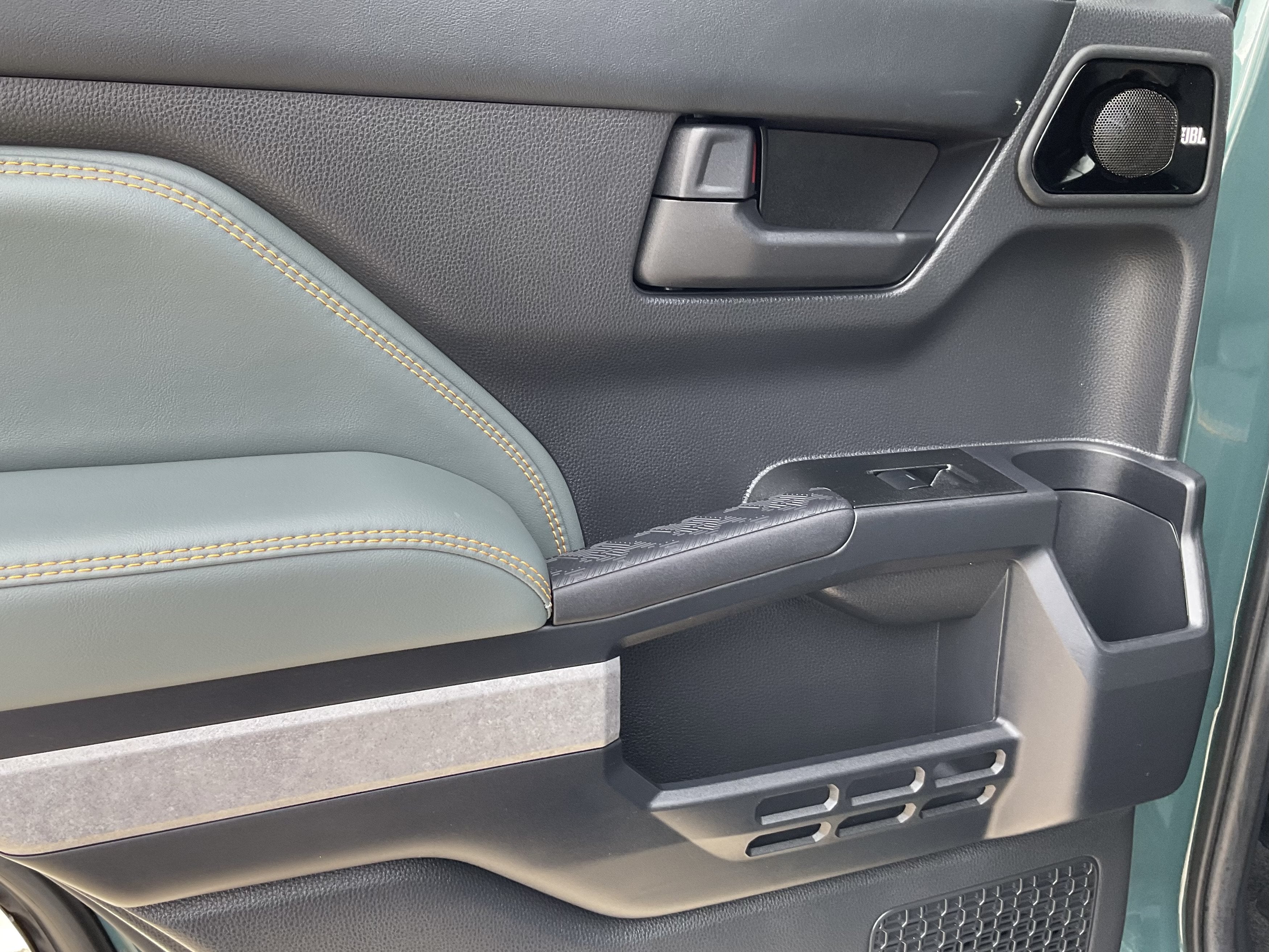 2025 Toyota 4Runner i-FORCE MAX Hybrid Trailhunter