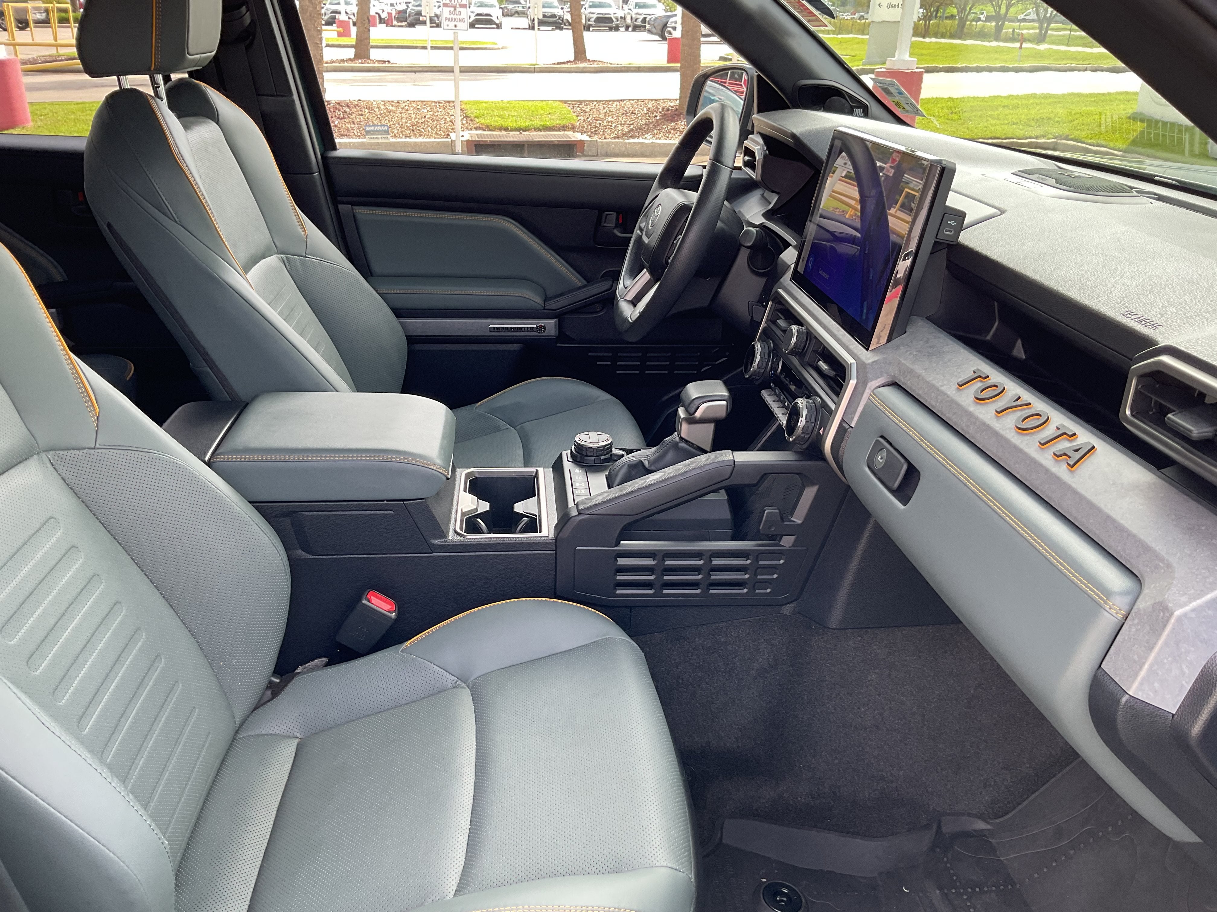 2025 Toyota 4Runner i-FORCE MAX Hybrid Trailhunter