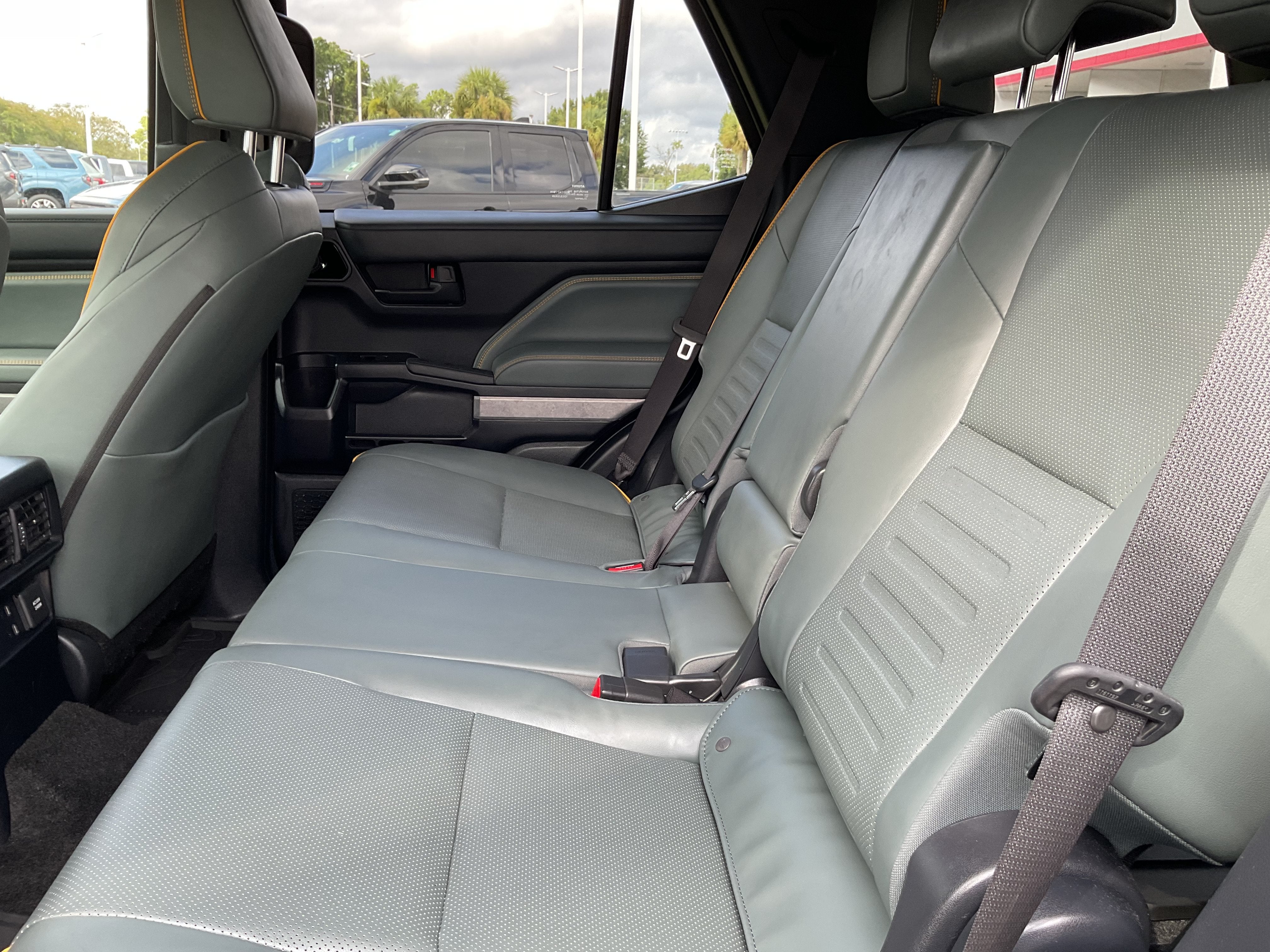 2025 Toyota 4Runner i-FORCE MAX Hybrid Trailhunter