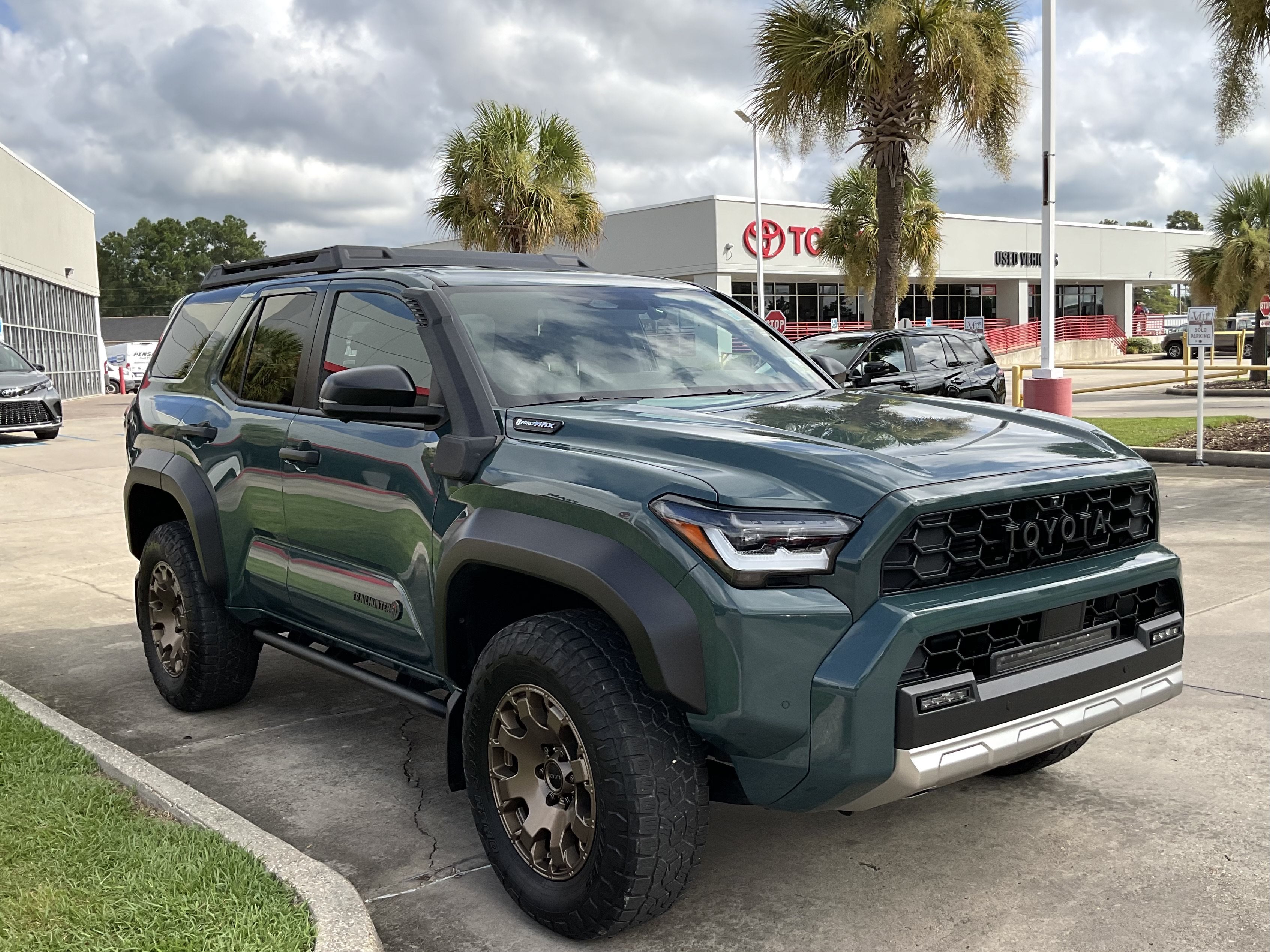 2025 Toyota 4Runner i-FORCE MAX Hybrid Trailhunter