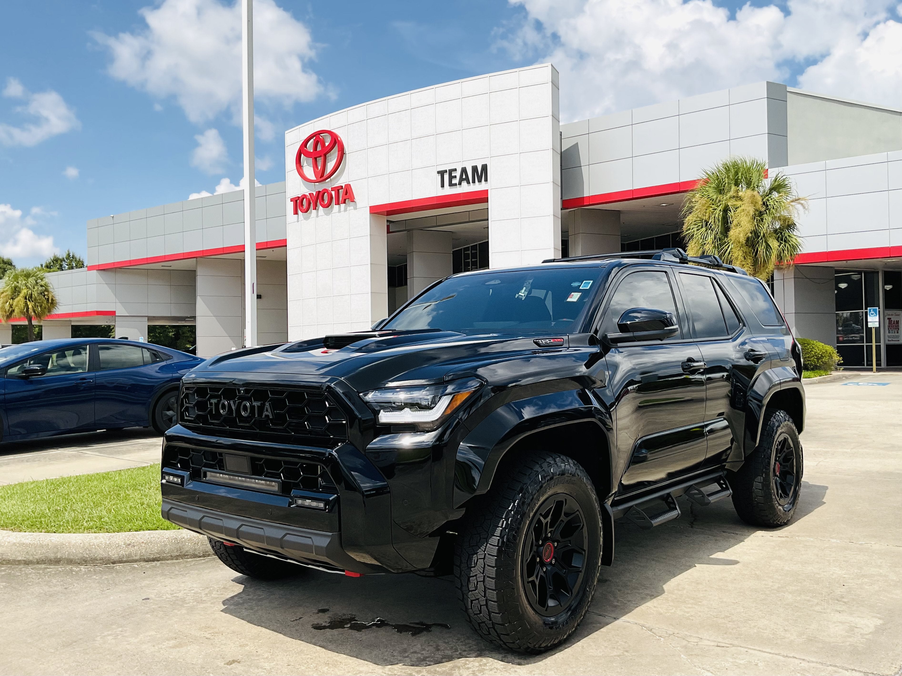 2026 Toyota 4Runner i-FORCE MAX Hybrid TRD Pro