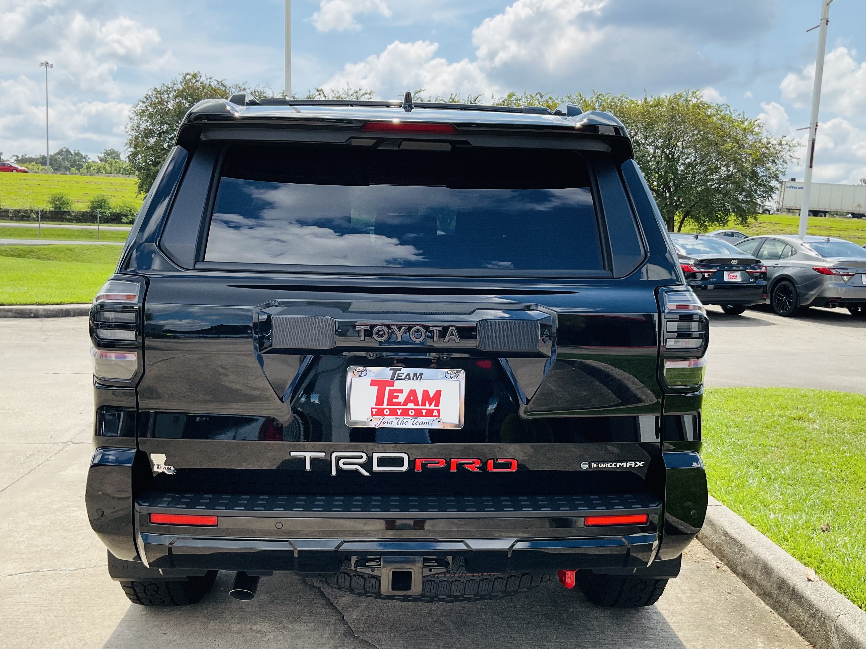 2026 Toyota 4Runner i-FORCE MAX Hybrid TRD Pro